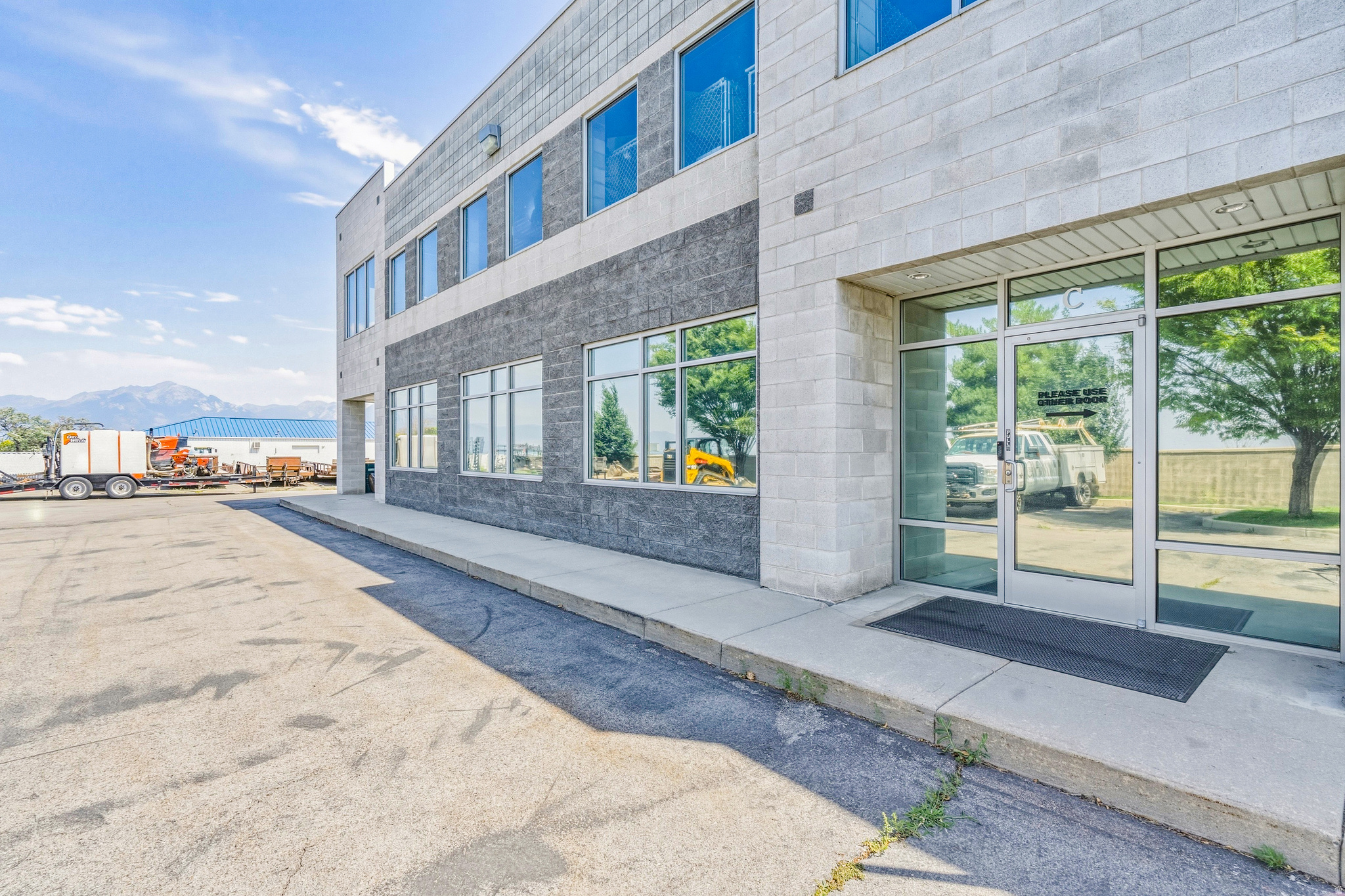 JORDAN INDUSTRIAL CENTER PHASE 2 - Commercial Sale