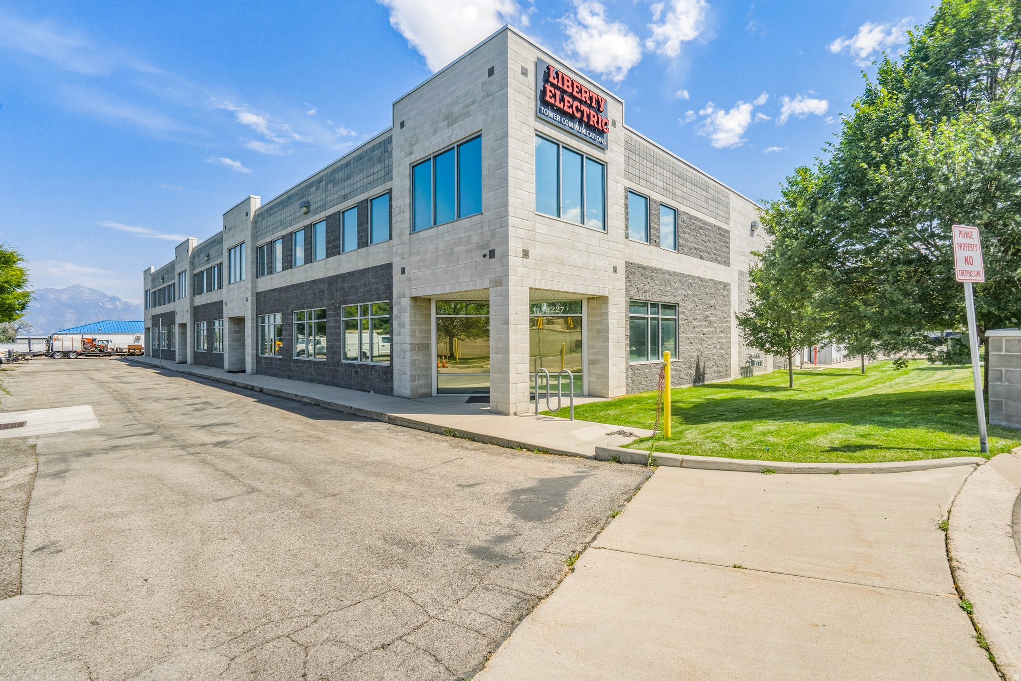 JORDAN INDUSTRIAL CENTER PHASE 2 - Commercial Sale
