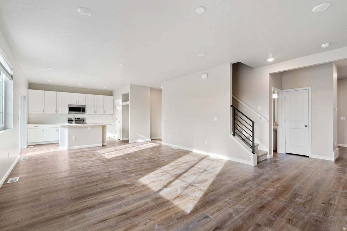 OQUIRRH MOUNTAIN RANCH - Residential