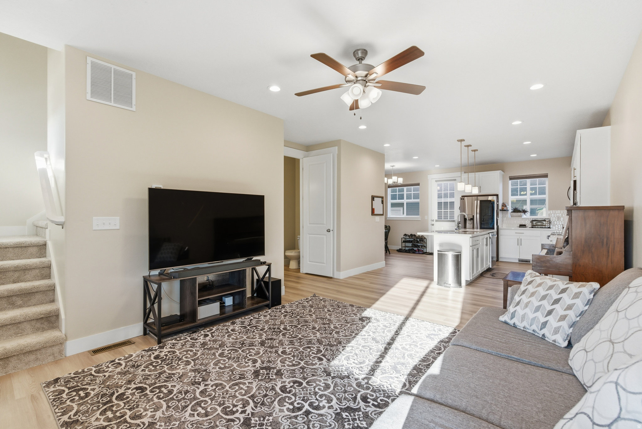 SALEM PARK - Residential