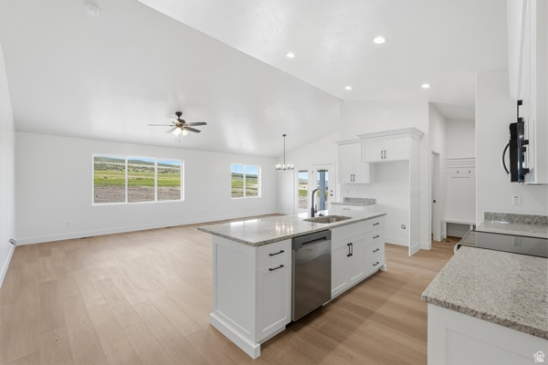 SPRING HOLLOW - Residential