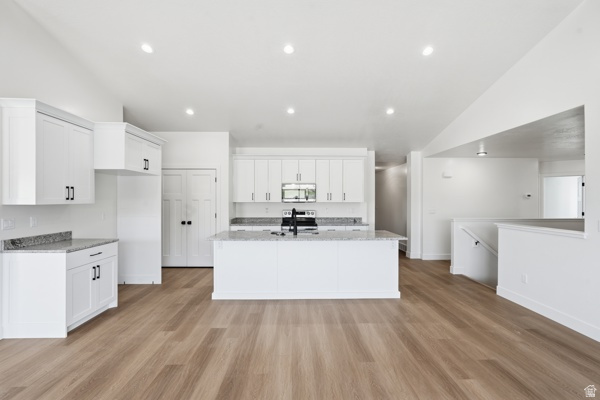 SPRING HOLLOW - Residential