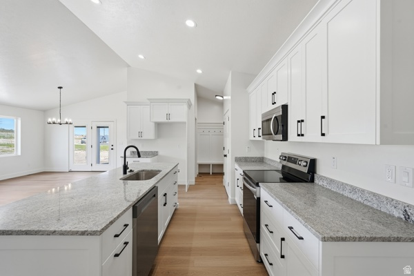 SPRING HOLLOW - Residential