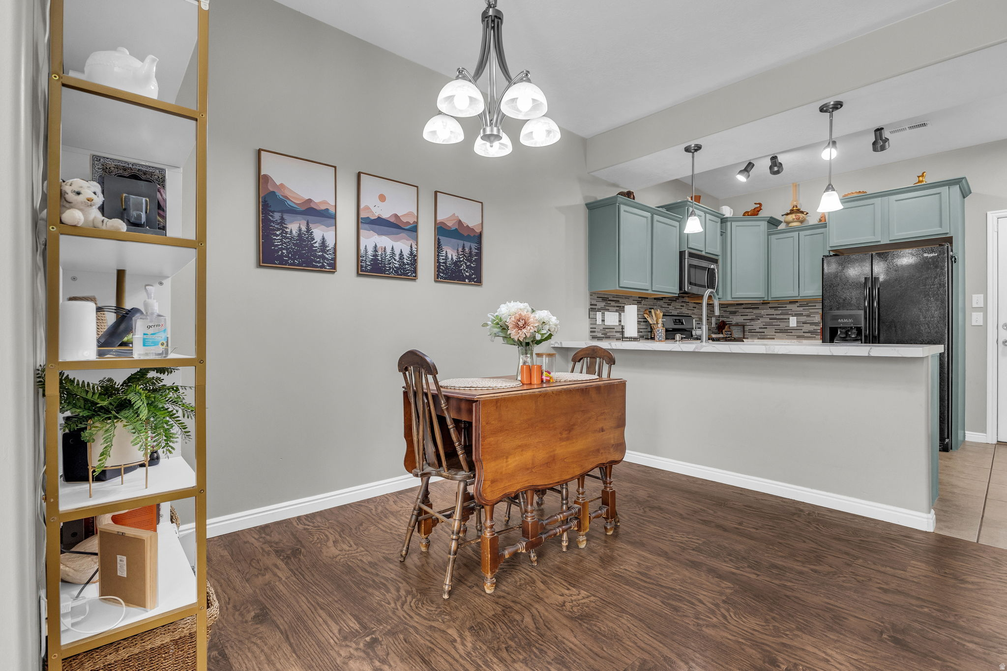 FARMINGTON CROSSING - Residential