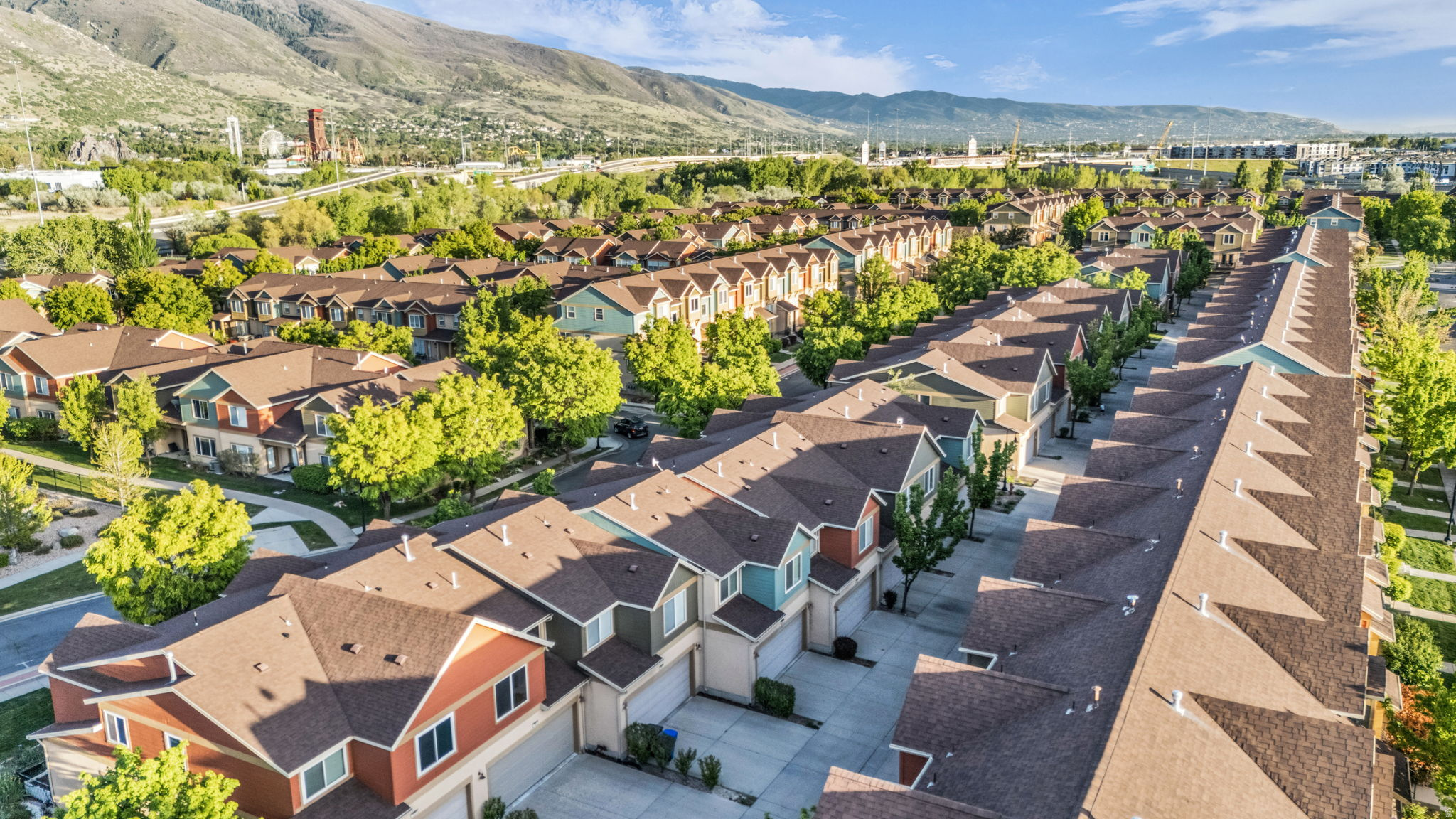 FARMINGTON CROSSING - Residential