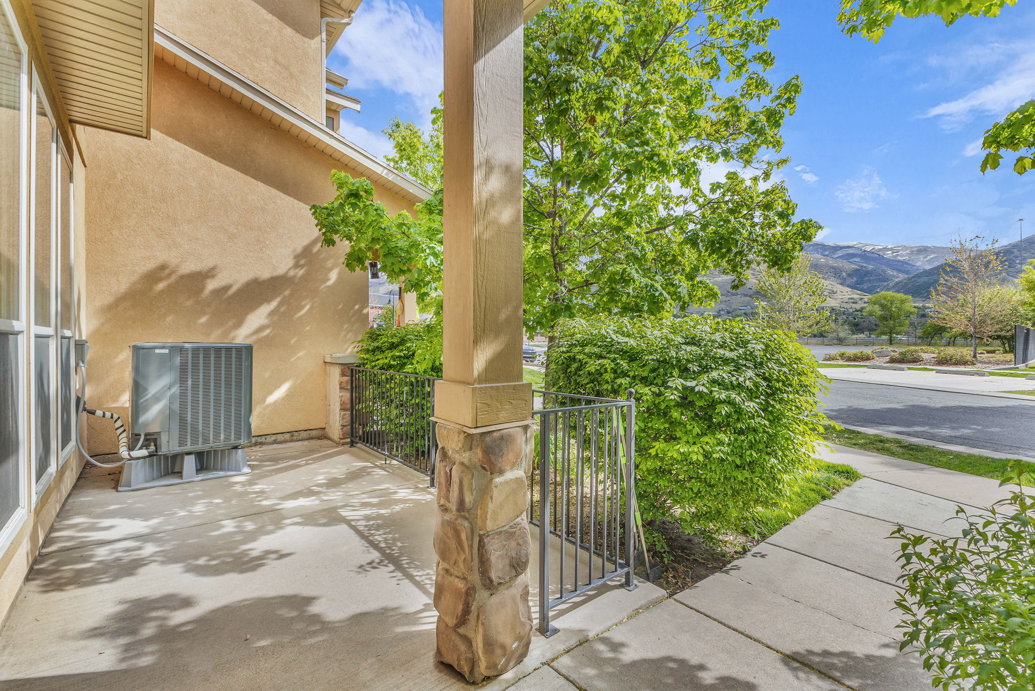 FARMINGTON CROSSING - Residential