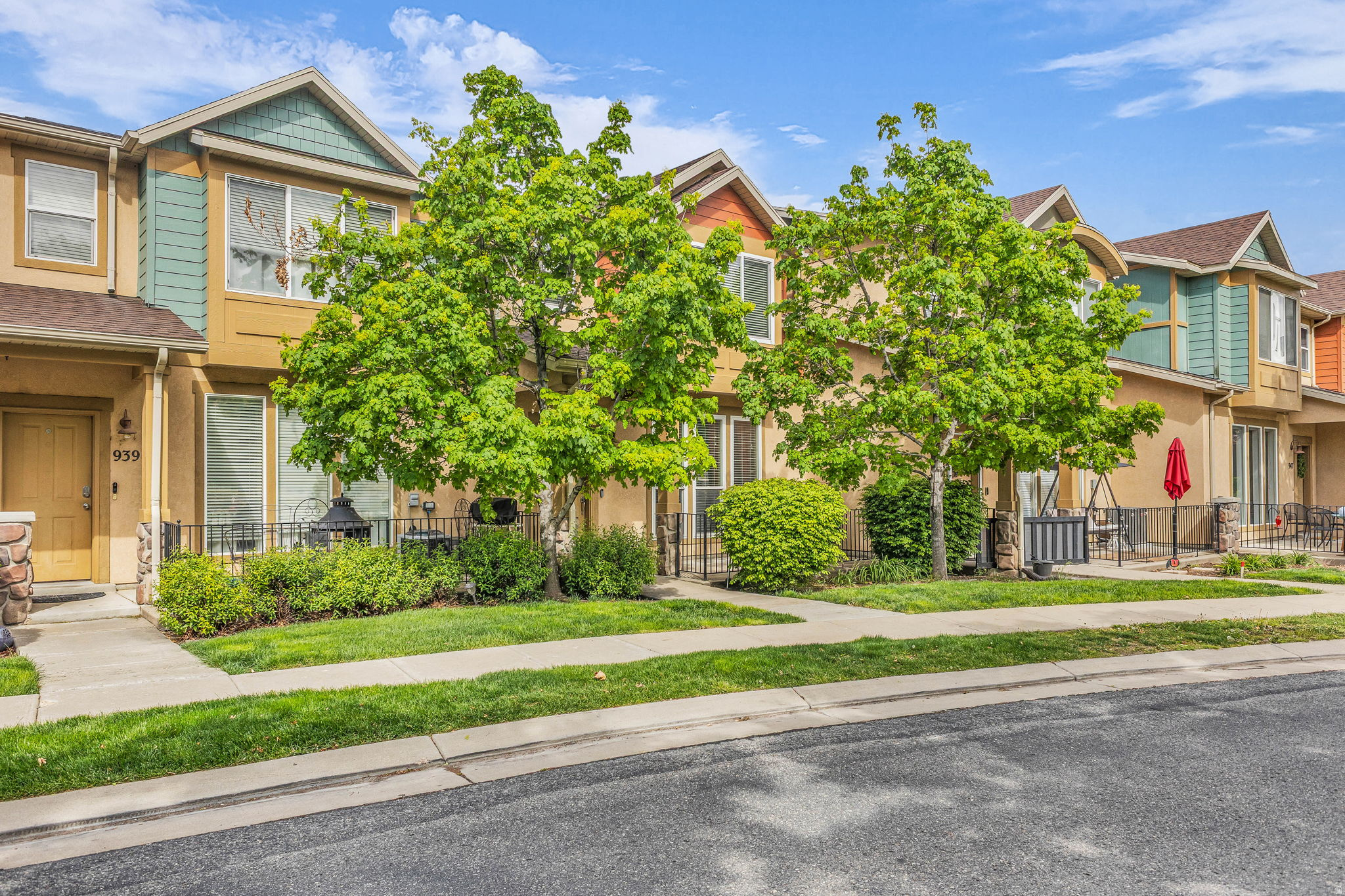FARMINGTON CROSSING - Residential