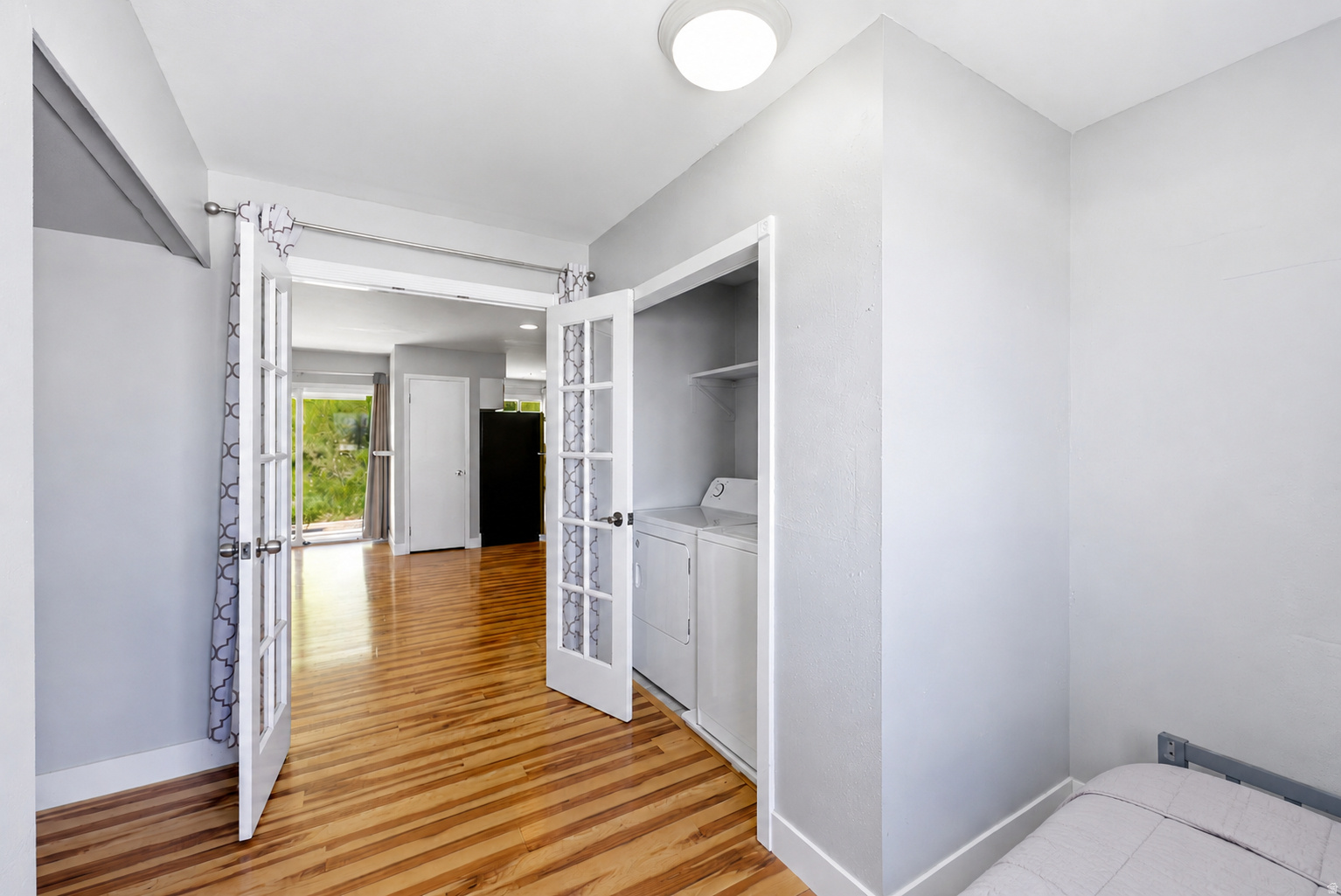 IRONHORSE CONDOMINIUM - Residential