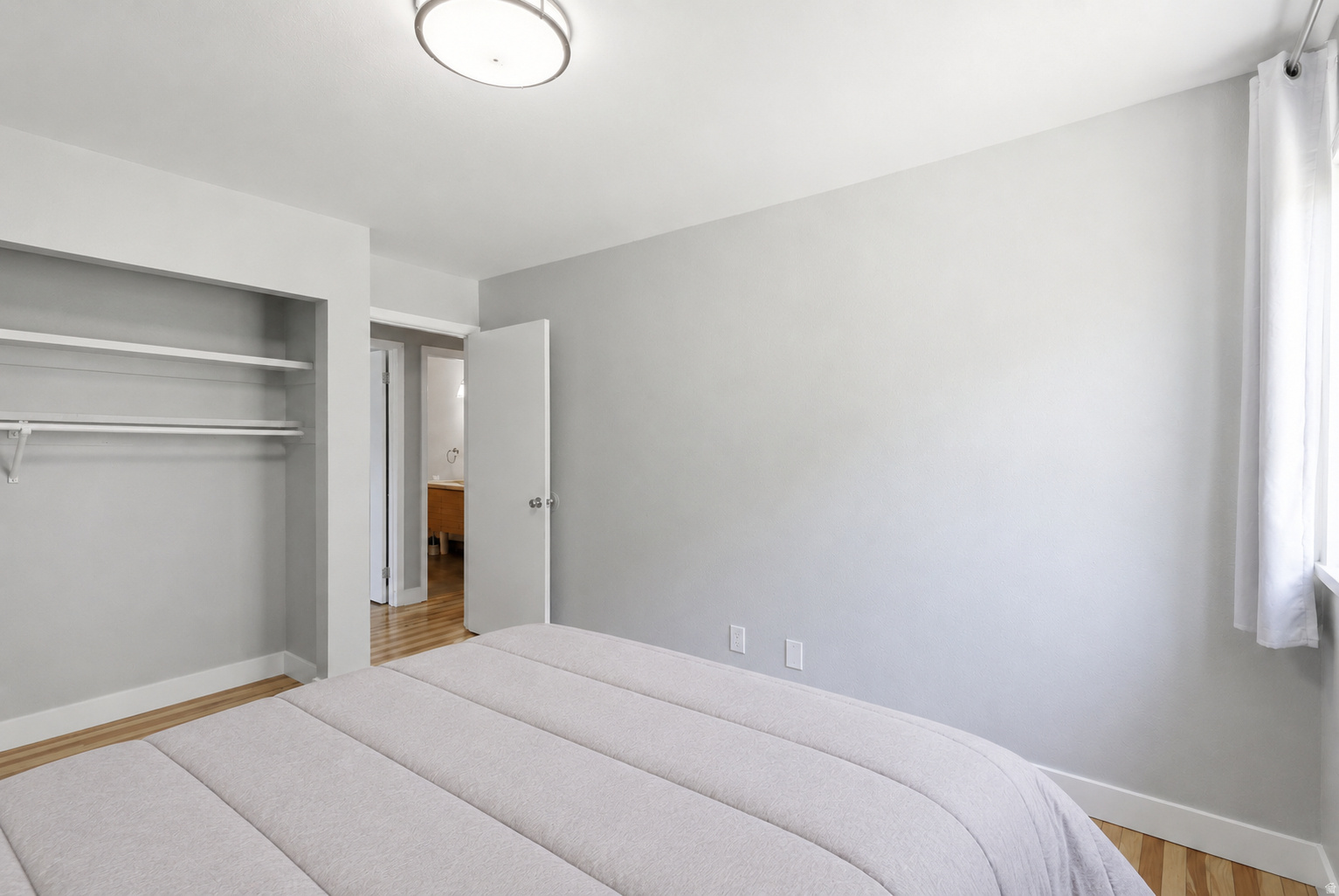 IRONHORSE CONDOMINIUM - Residential