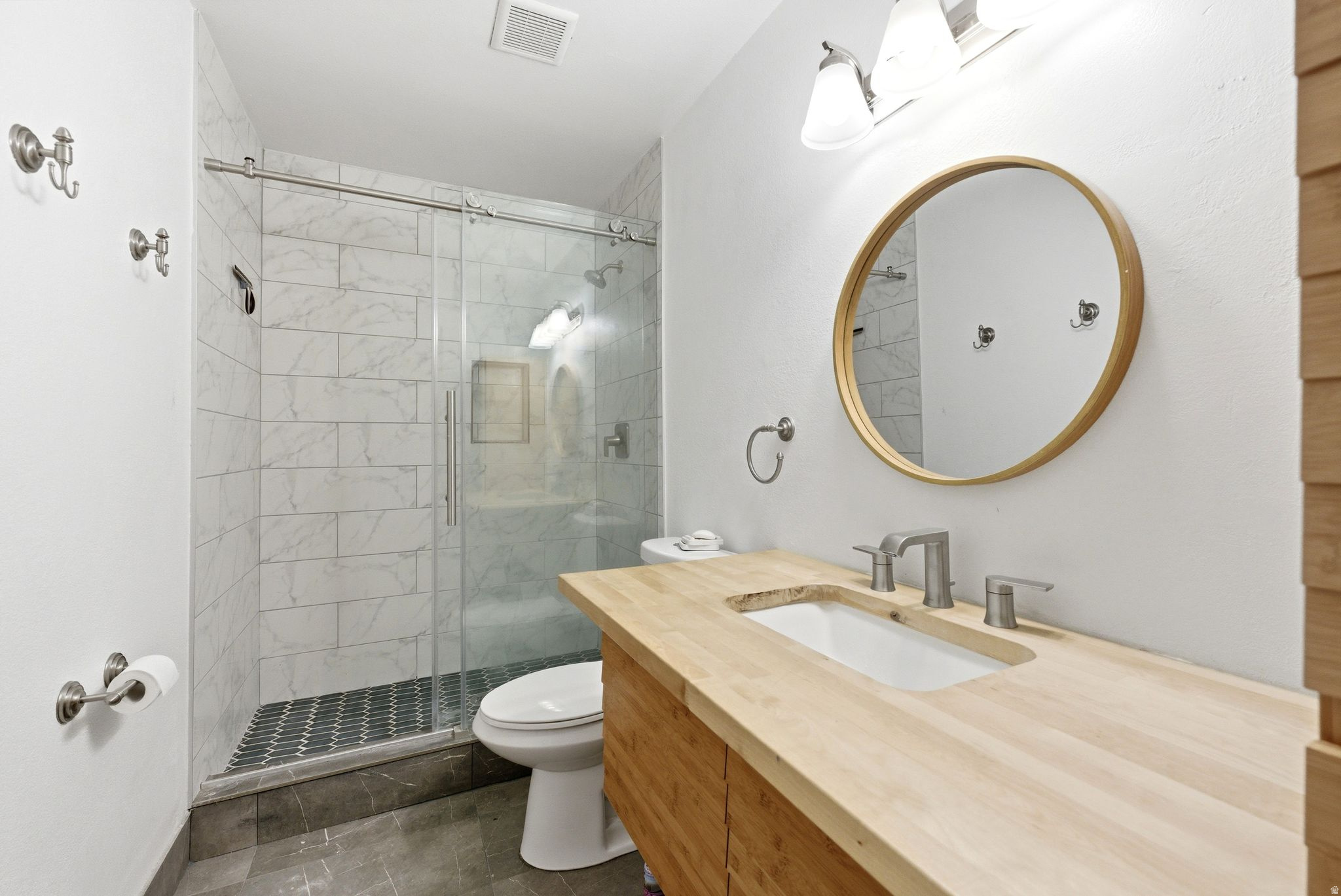 IRONHORSE CONDOMINIUM - Residential