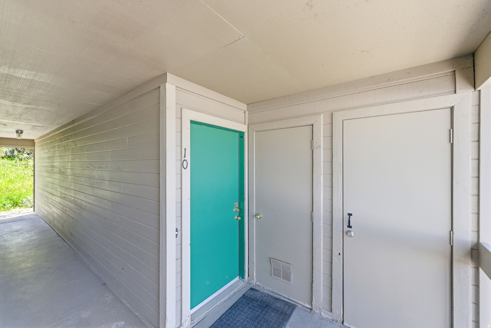IRONHORSE CONDOMINIUM - Residential
