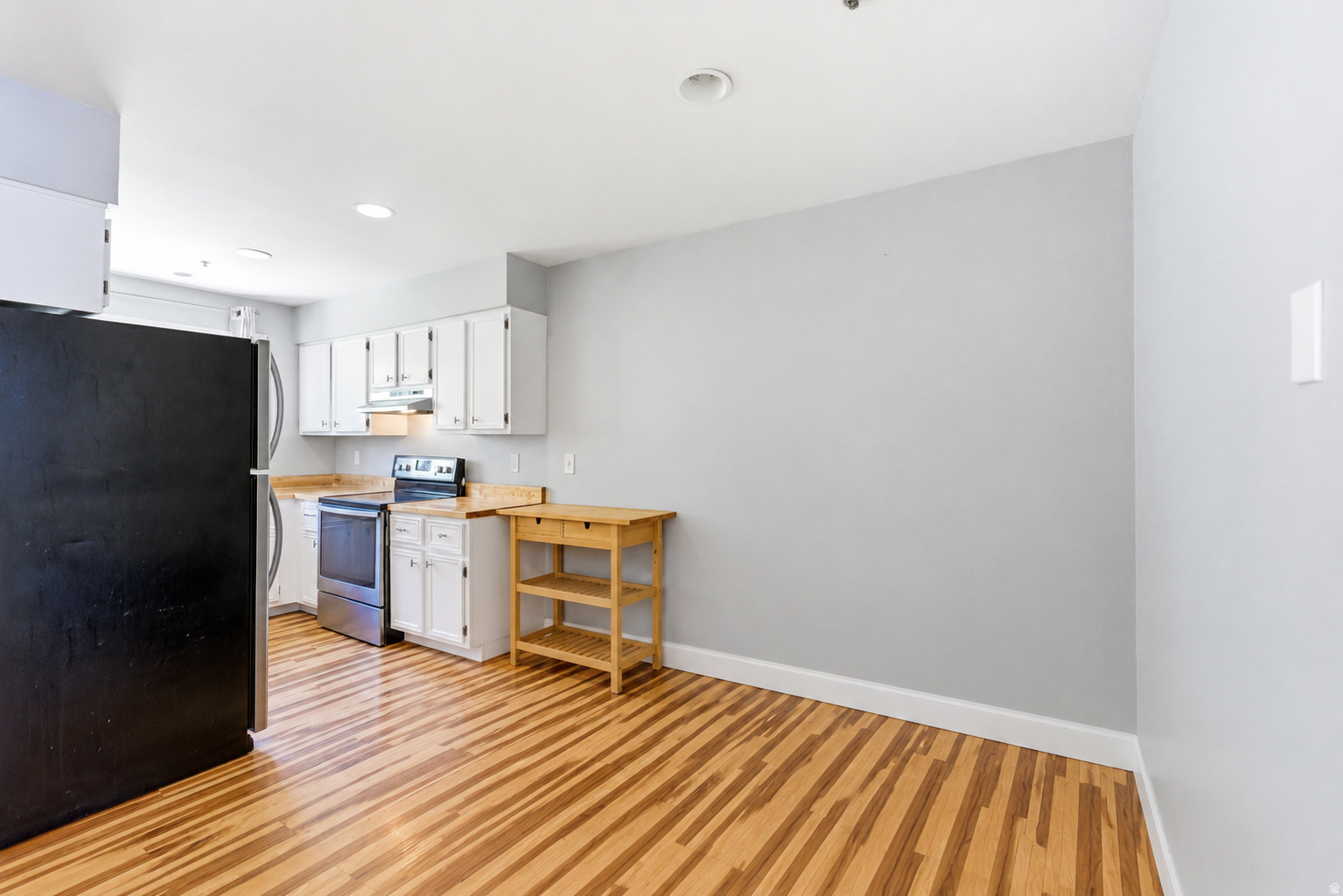 IRONHORSE CONDOMINIUM - Residential