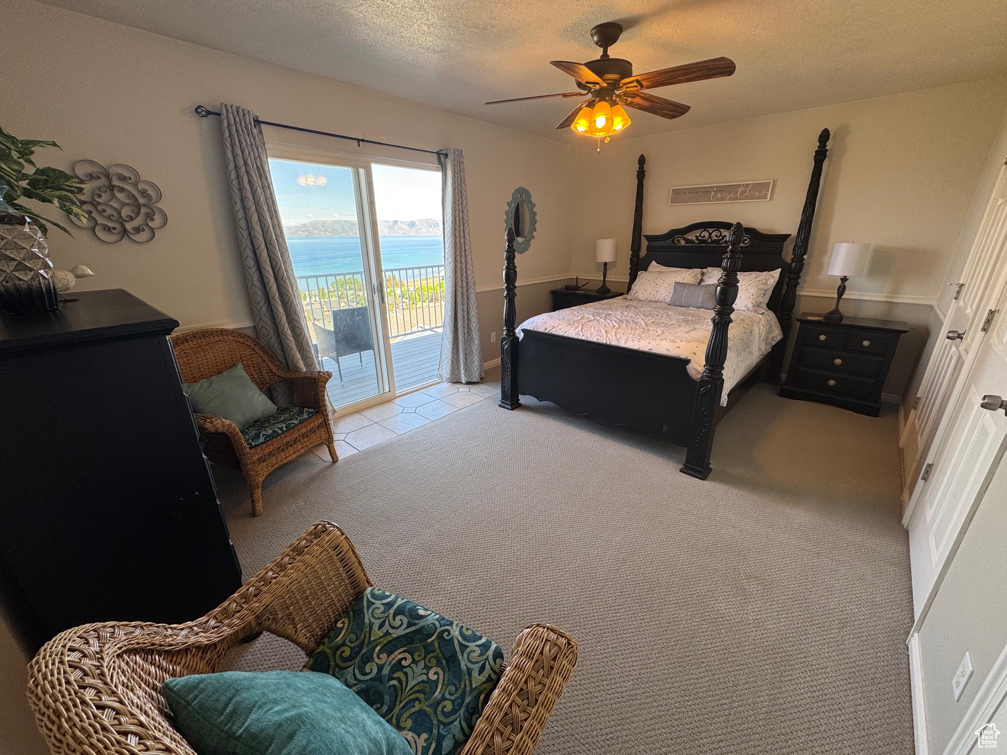 HARBOR VILLAGE - Residential