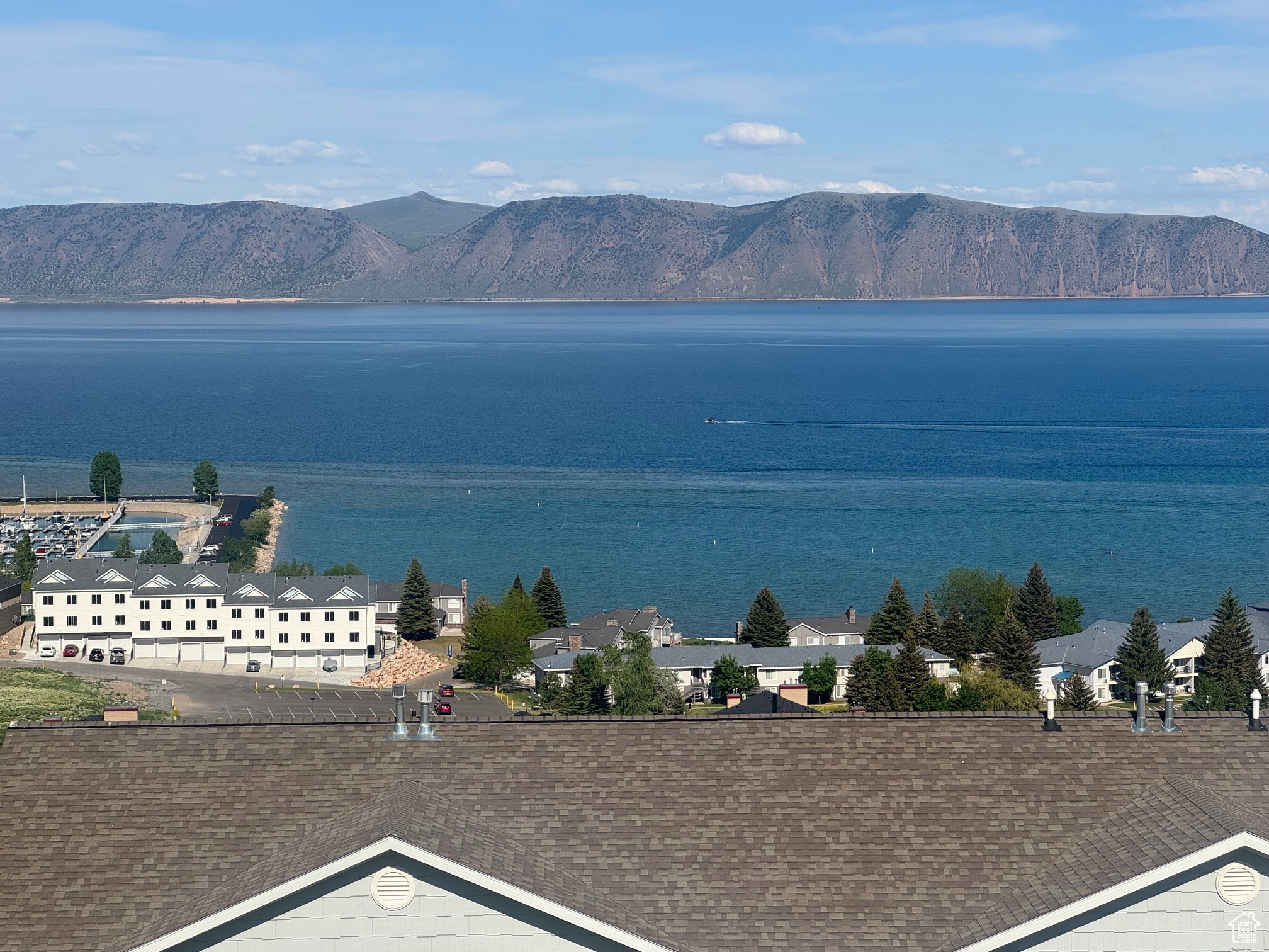 HARBOR VILLAGE - Residential