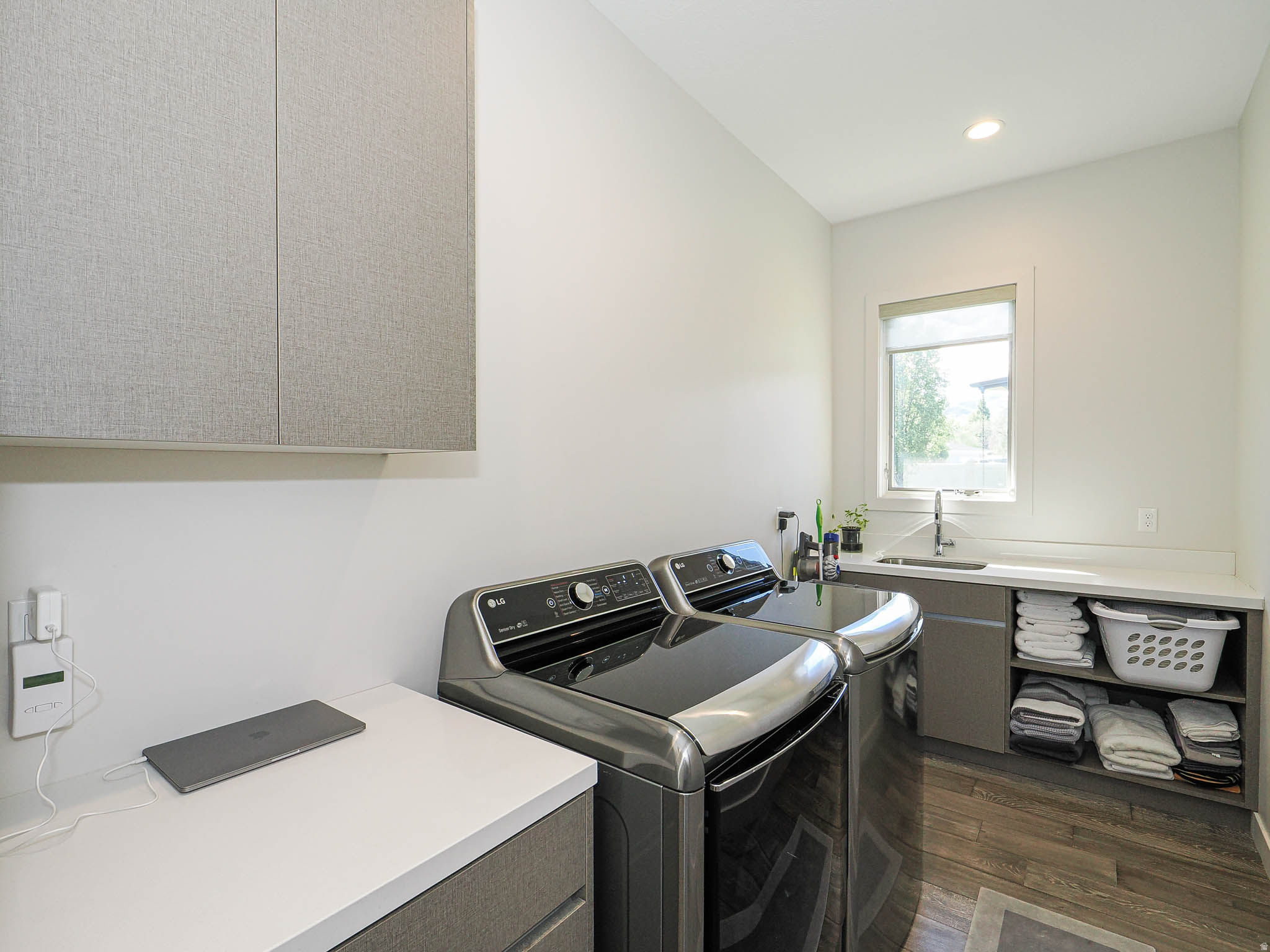 PARK PLACE - Residential