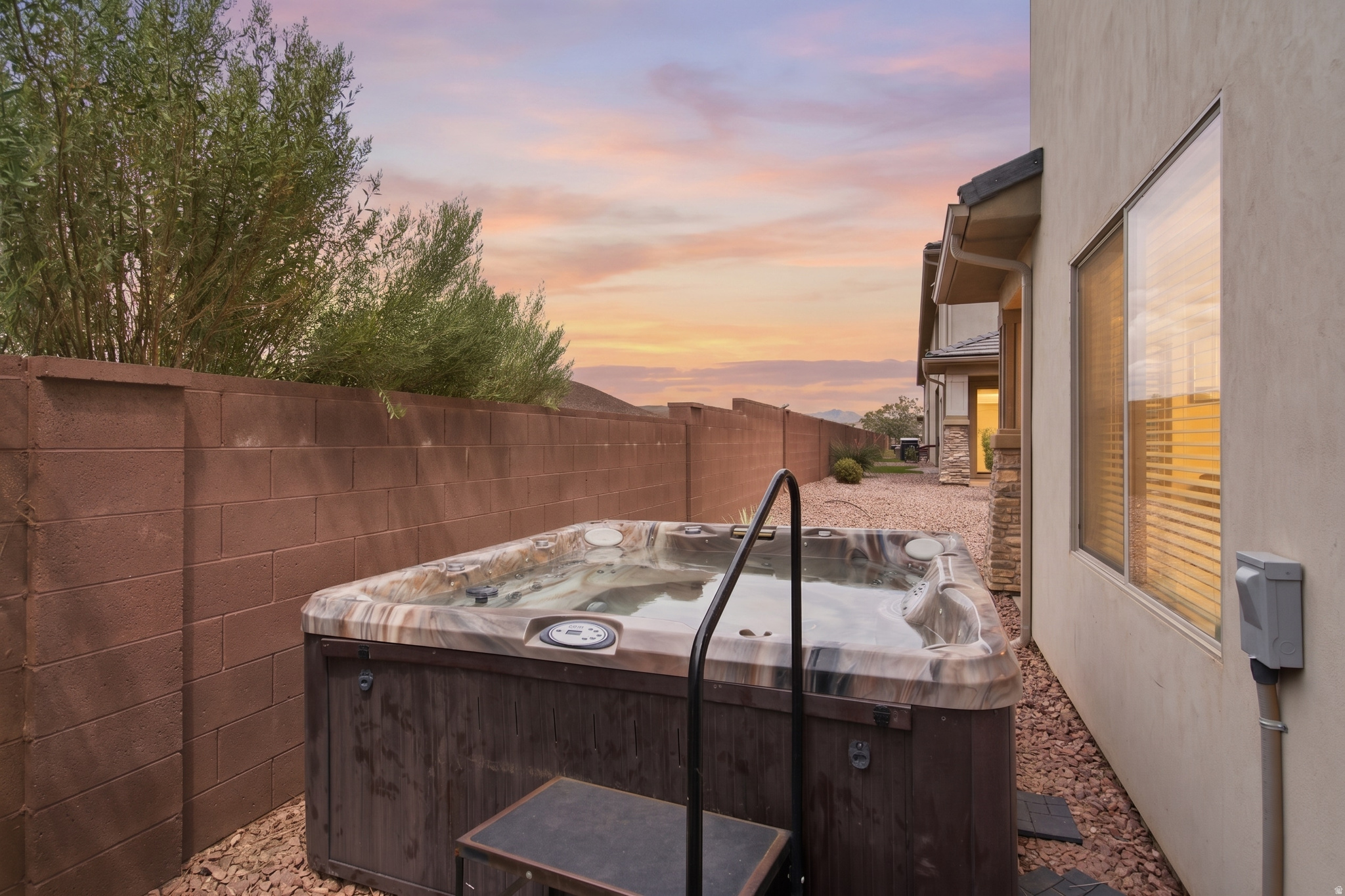 ZION VILLAGE TOWNHOMES - Residential
