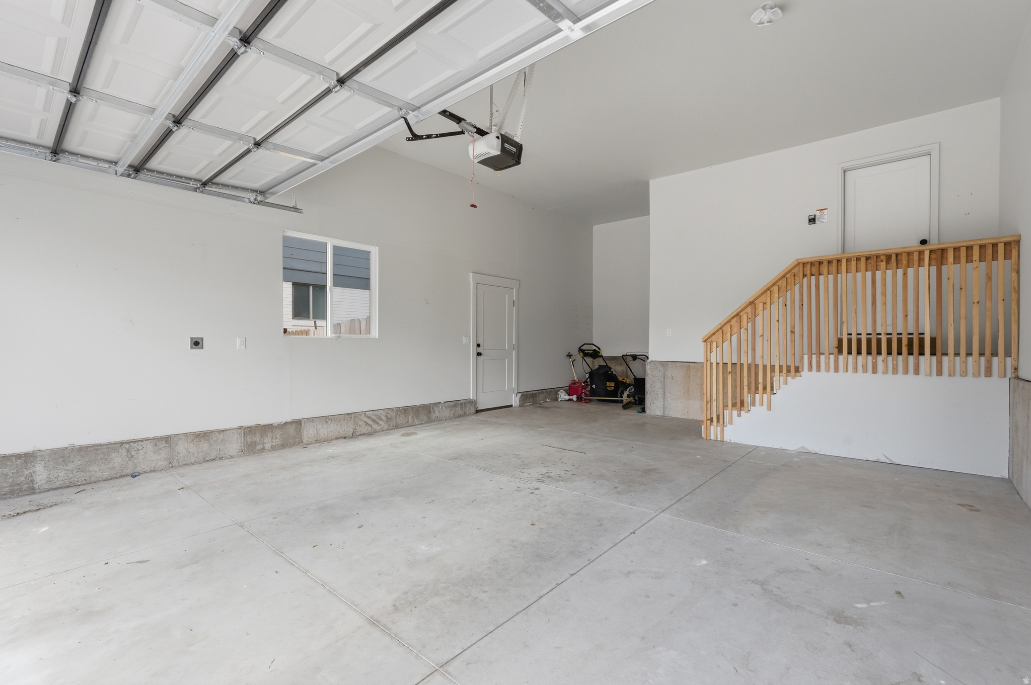 LOMOND ACRES - Residential