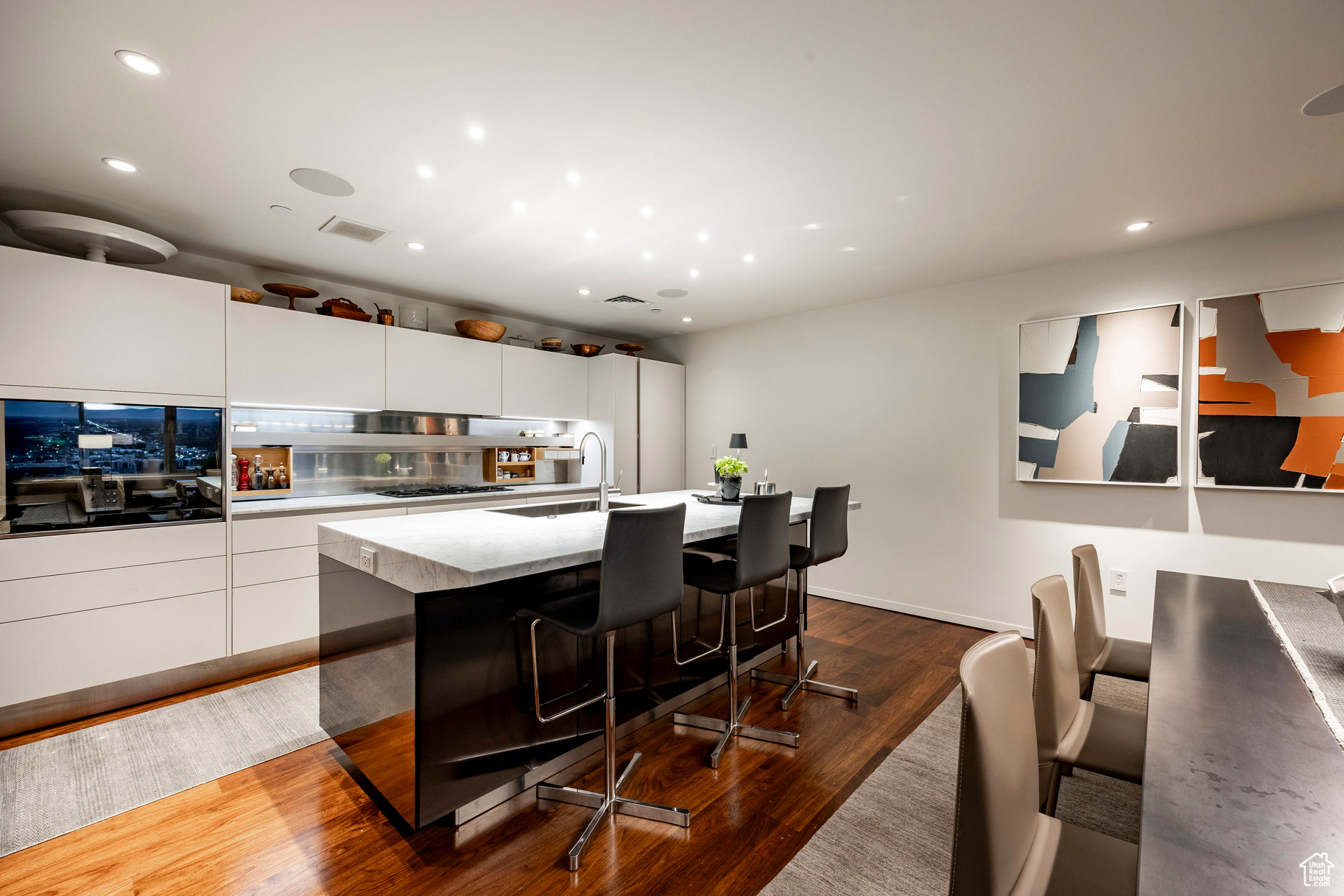 REGENT AT CITY CREEK - Residential