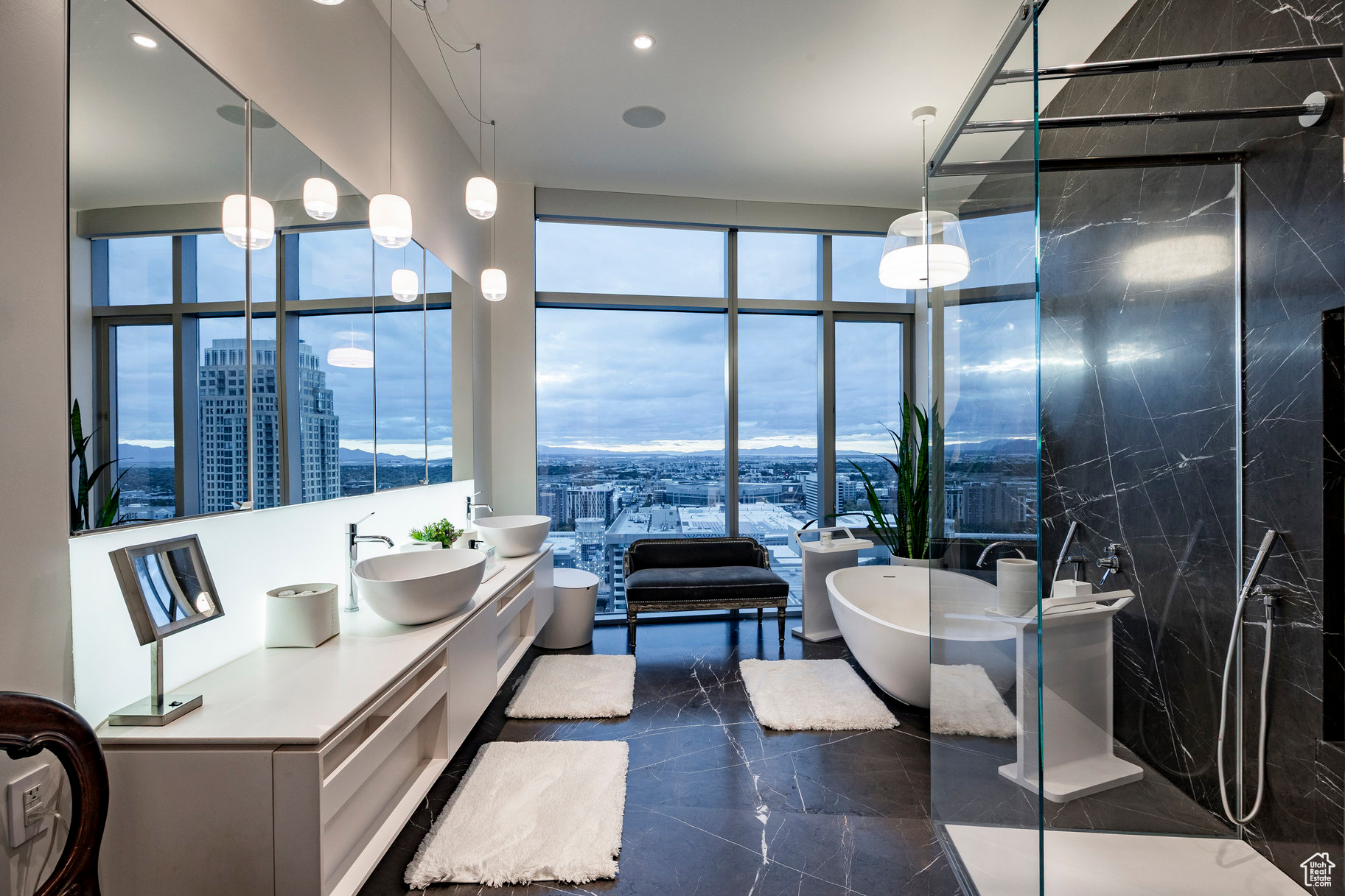 REGENT AT CITY CREEK - Residential