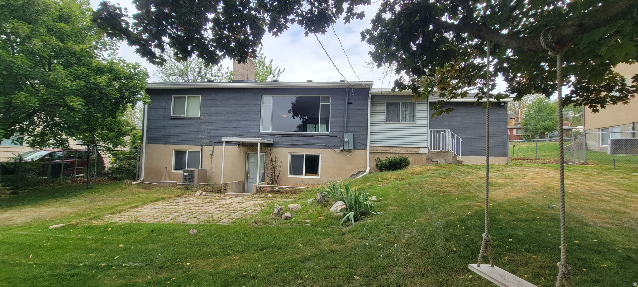 VAL VISTA - Residential