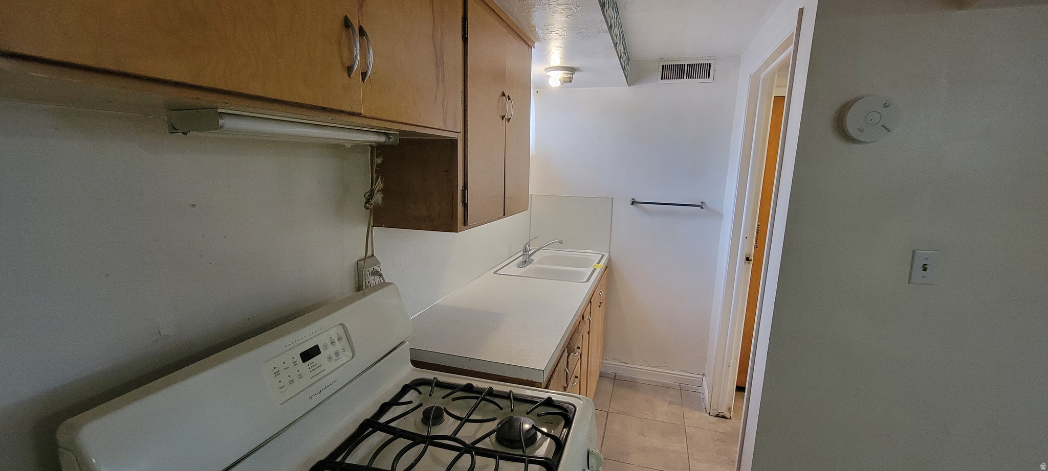 VAL VISTA - Residential