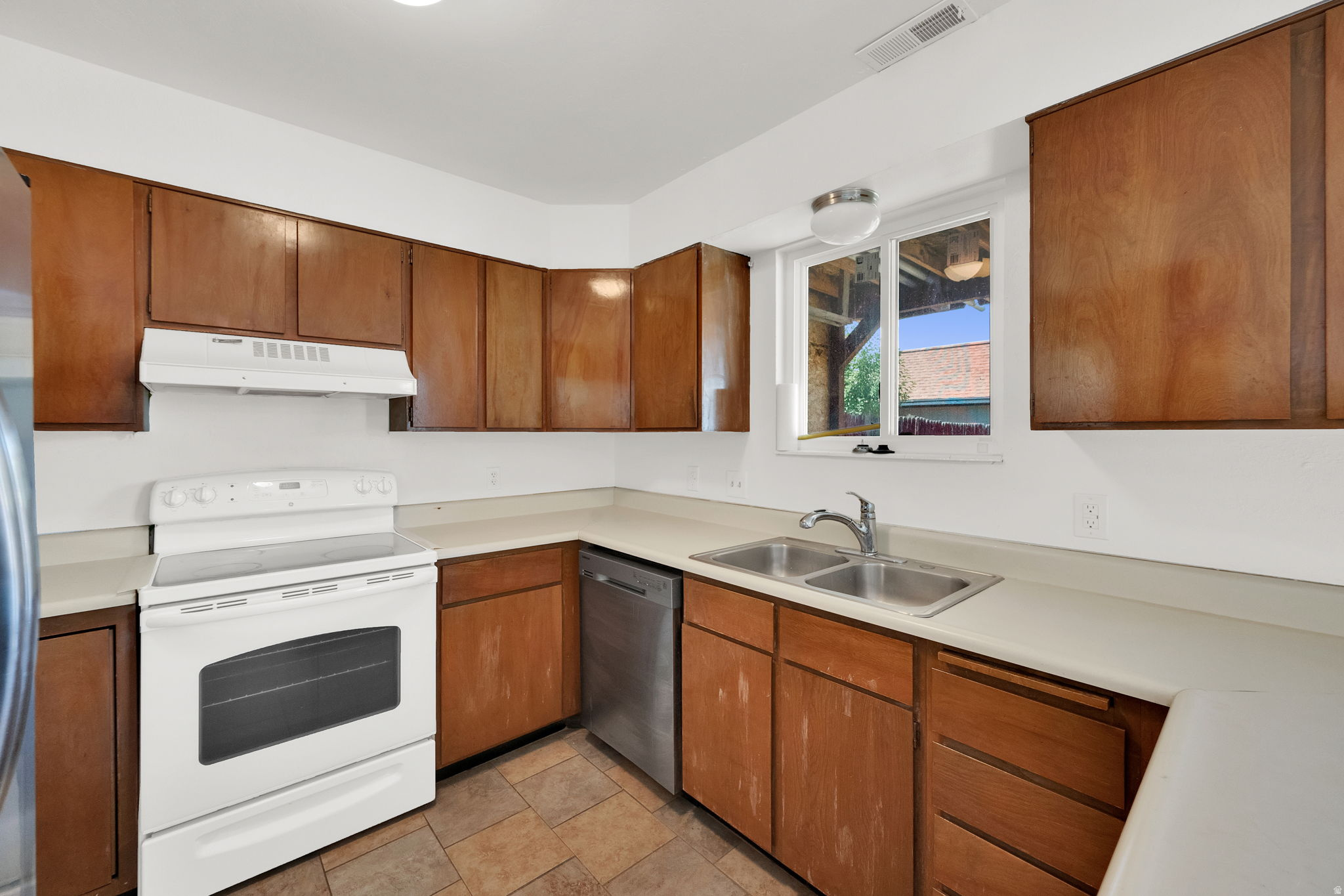 GREEN MEADOW ESTATES - Residential