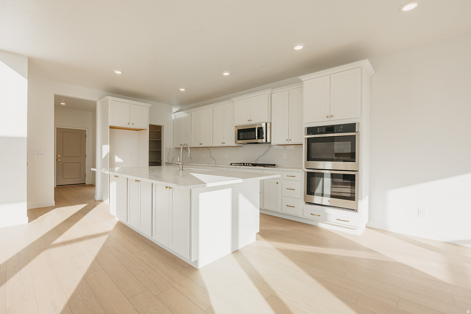 FIREFLY - Residential