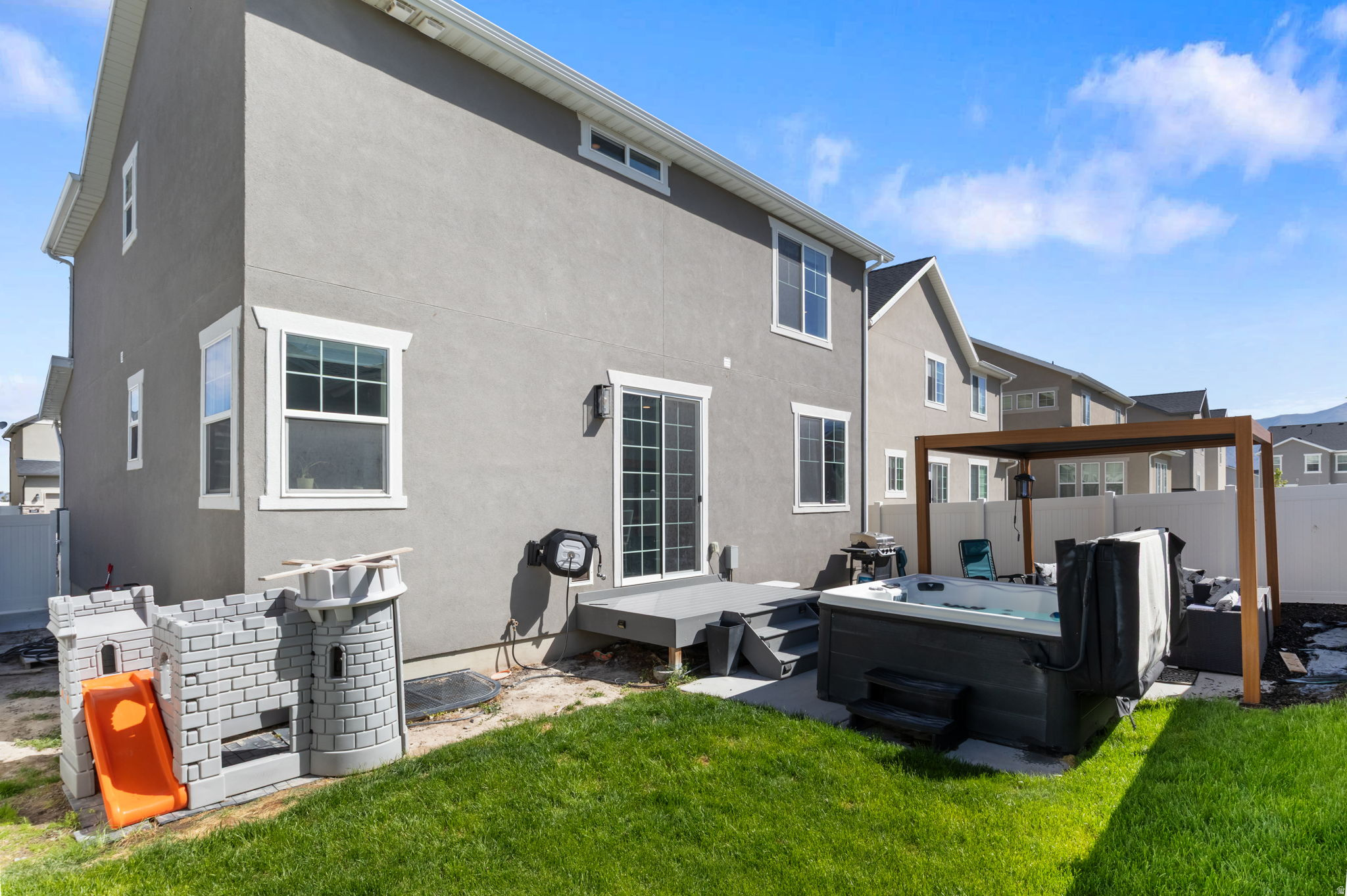 SAGEWOOD VILLAGE SUBDIVISION - Residential