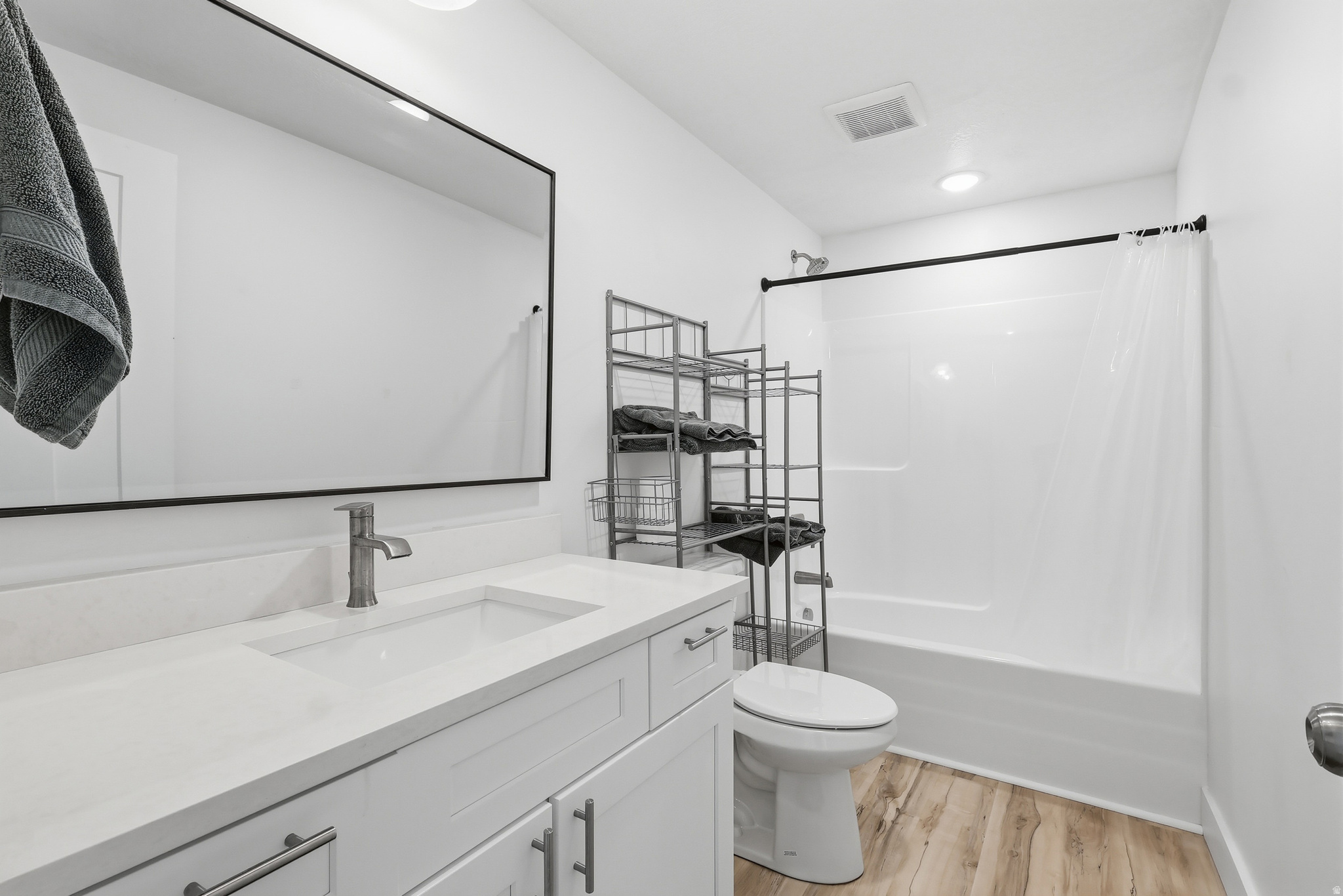 NORTH FIELD ESTATES - Residential