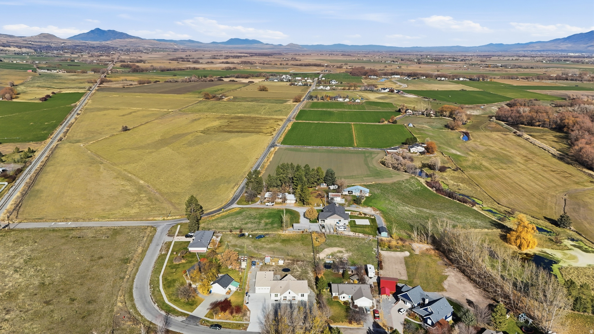 NORTH FIELD ESTATES - Residential