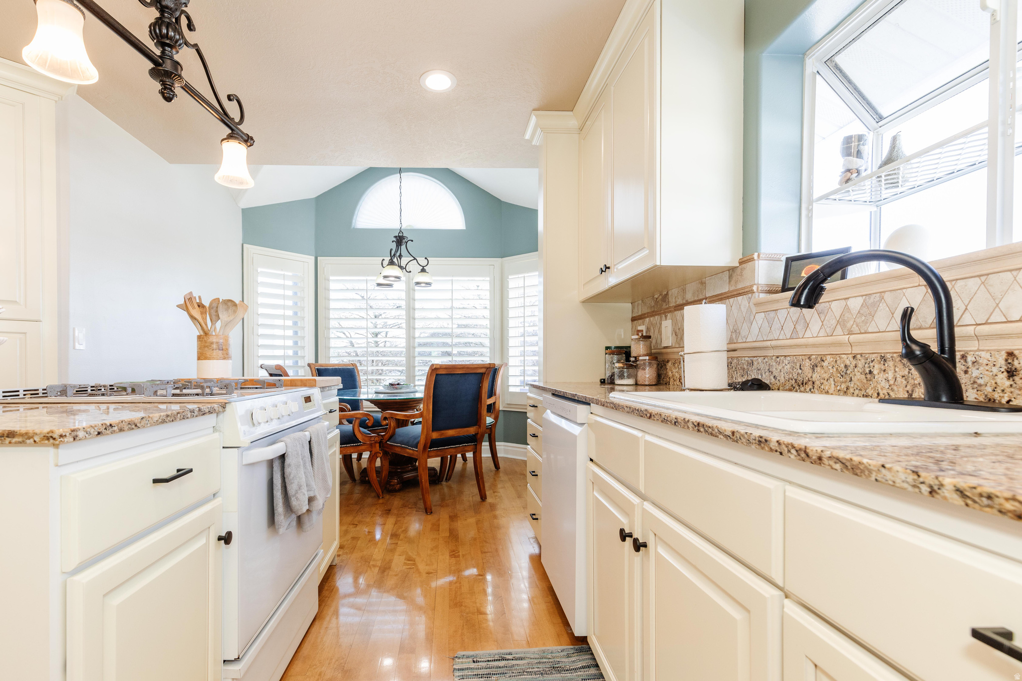 BIRCH CANYON ESTATES PHASE 1 - Residential