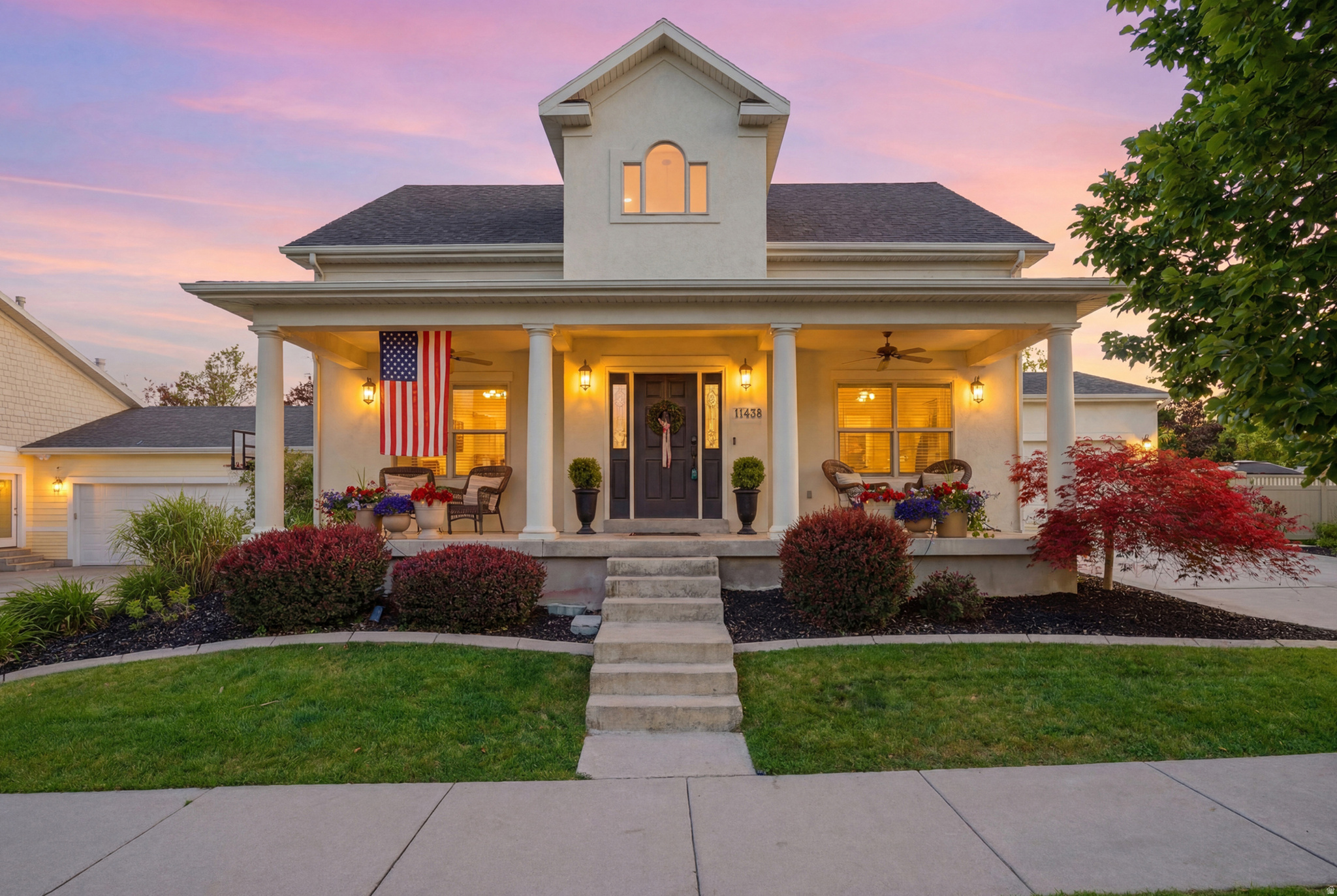 DAYBREAK - Residential