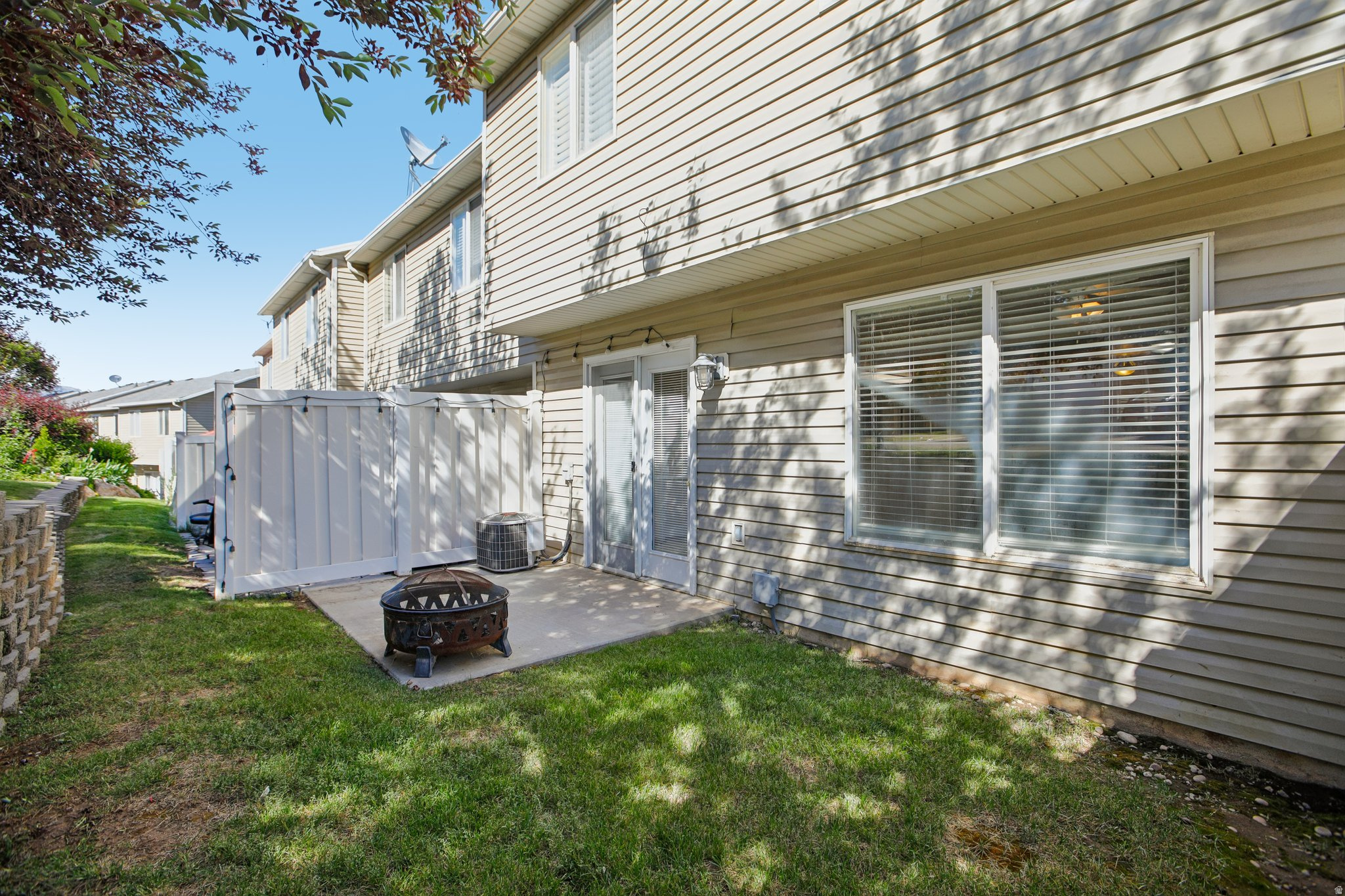SHEIFFELD COMMONS - Residential