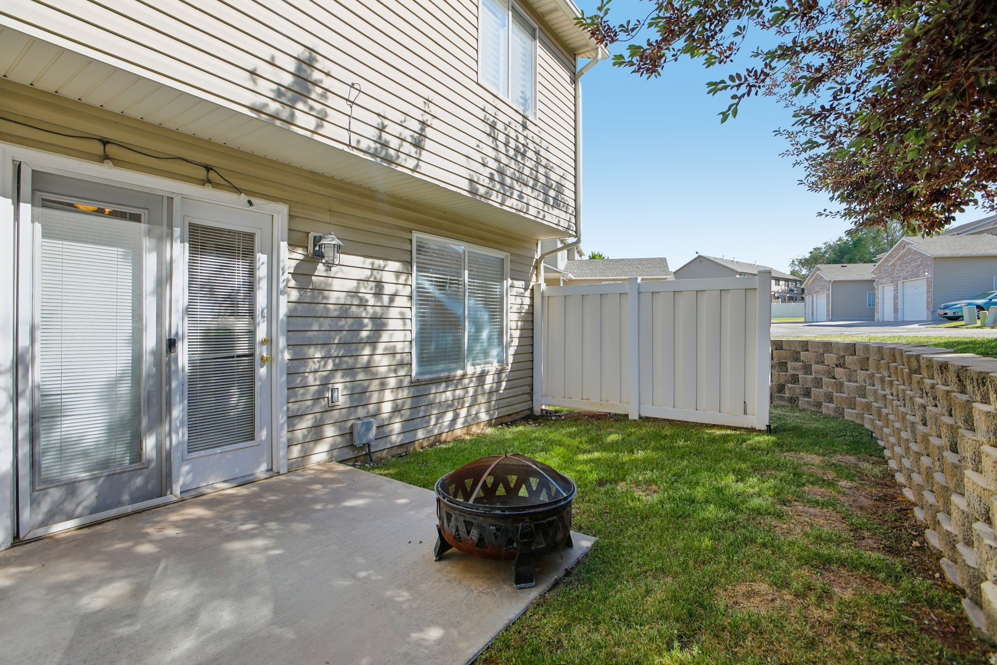 SHEIFFELD COMMONS - Residential