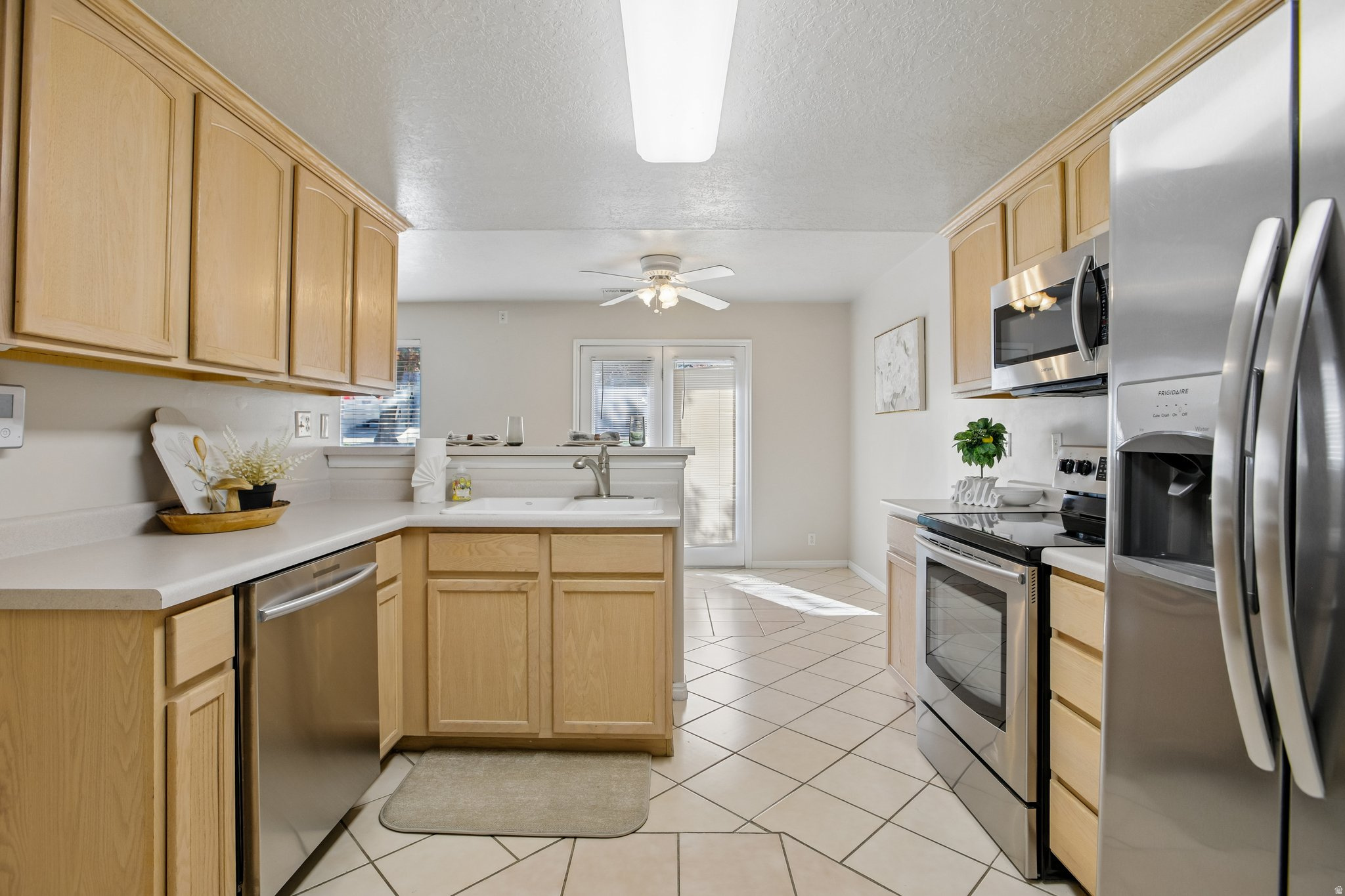 SHEIFFELD COMMONS - Residential