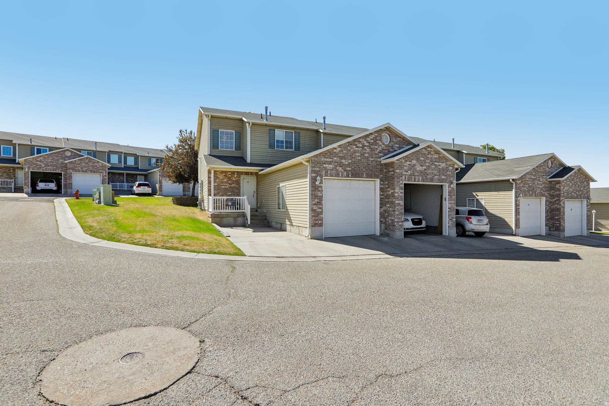SHEIFFELD COMMONS - Residential