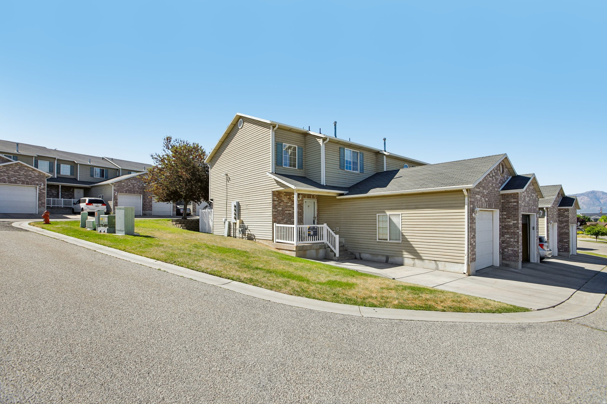 SHEIFFELD COMMONS - Residential