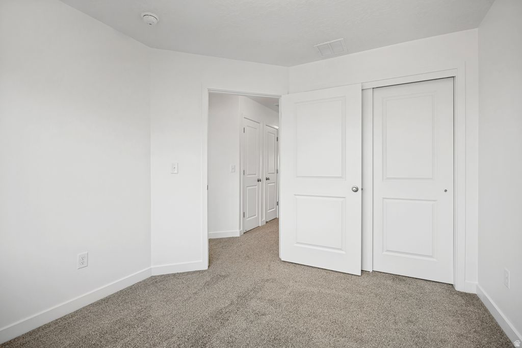MEADOWBROOK - Residential