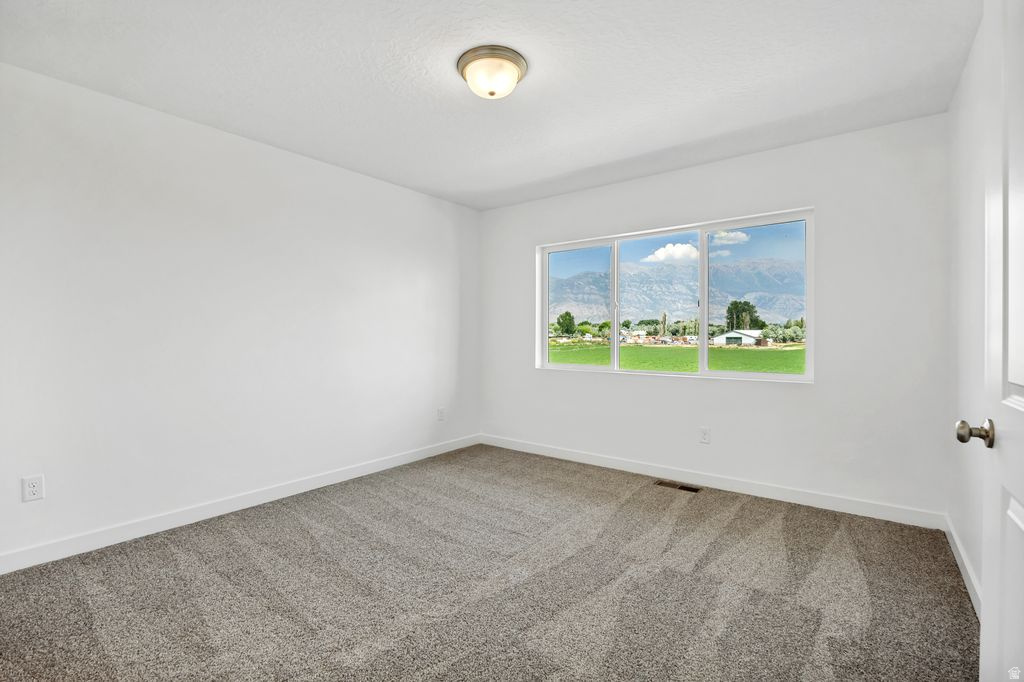 MEADOWBROOK - Residential