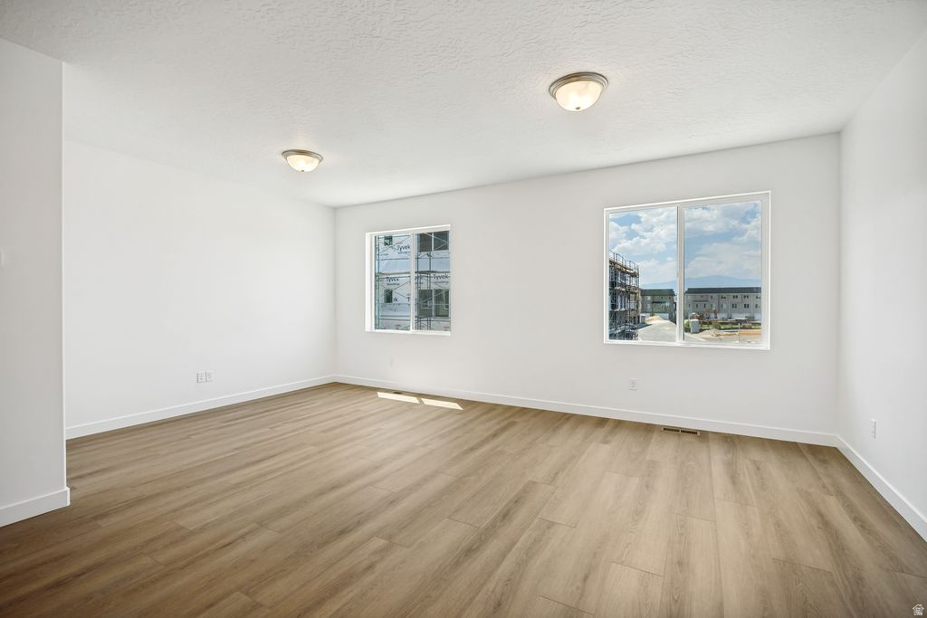 MEADOWBROOK - Residential