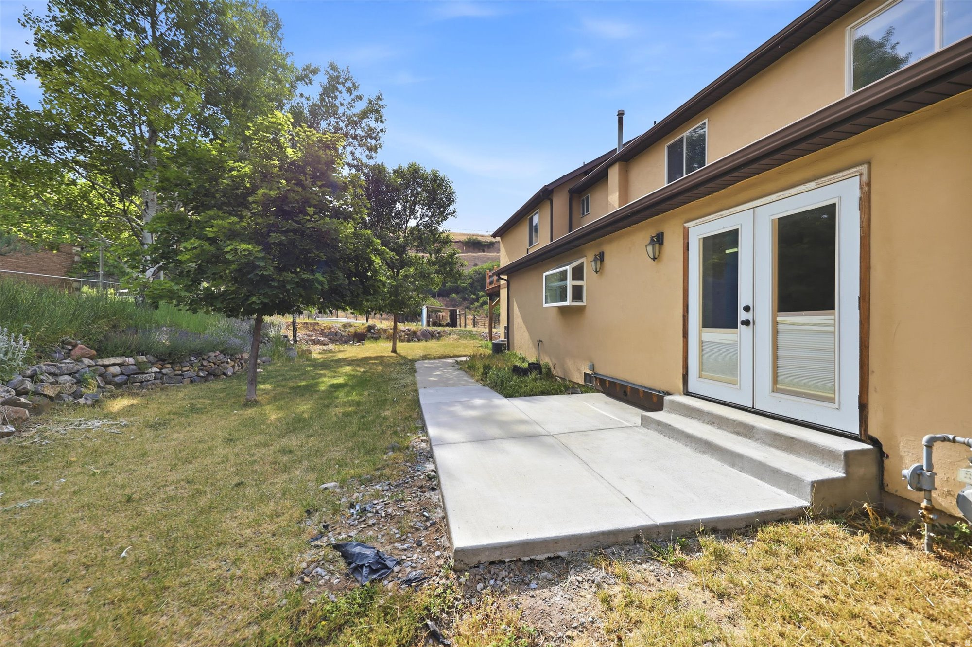 LOAFER CANYON - Residential