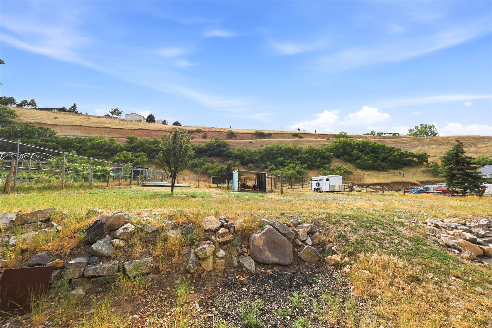 LOAFER CANYON - Residential