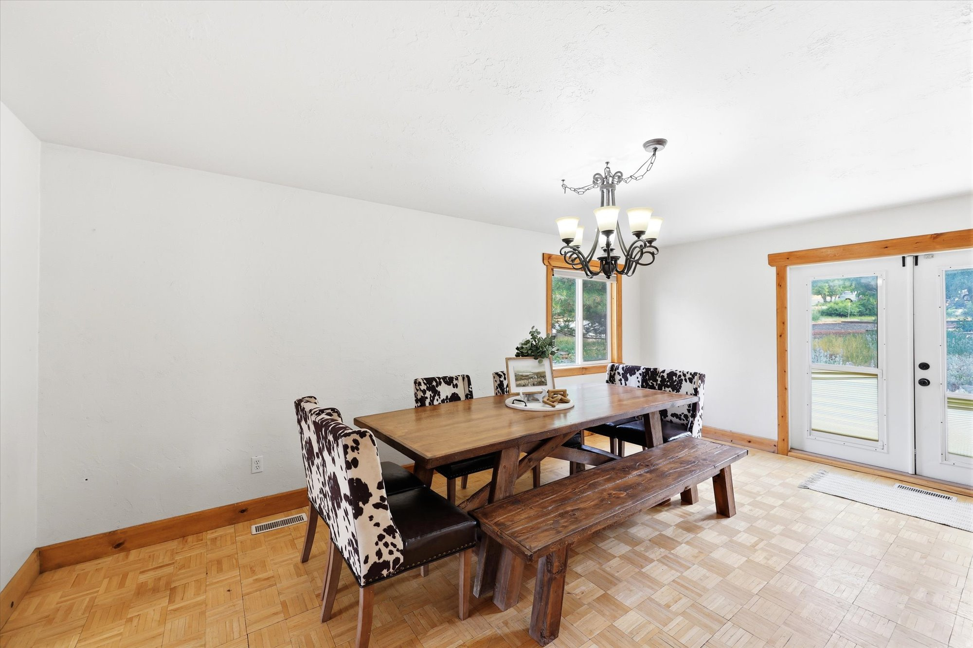 LOAFER CANYON - Residential