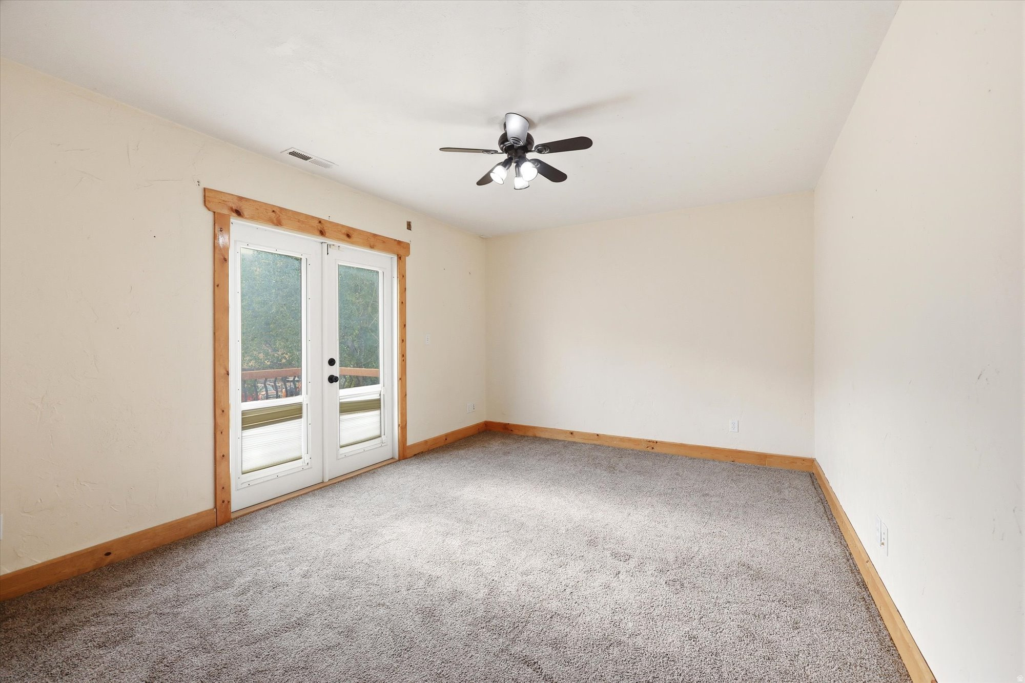 LOAFER CANYON - Residential
