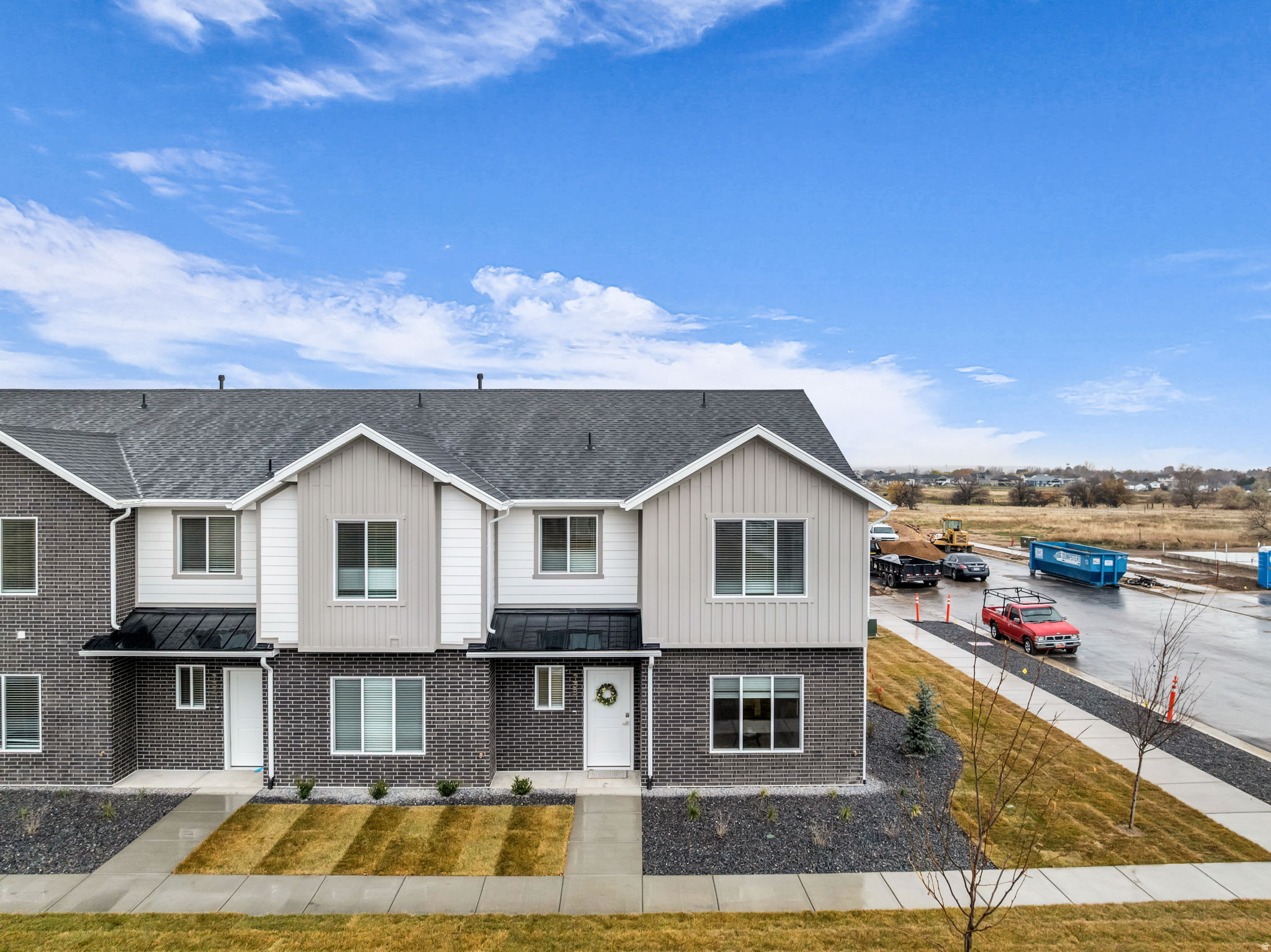 FREEDOM COURT - Residential