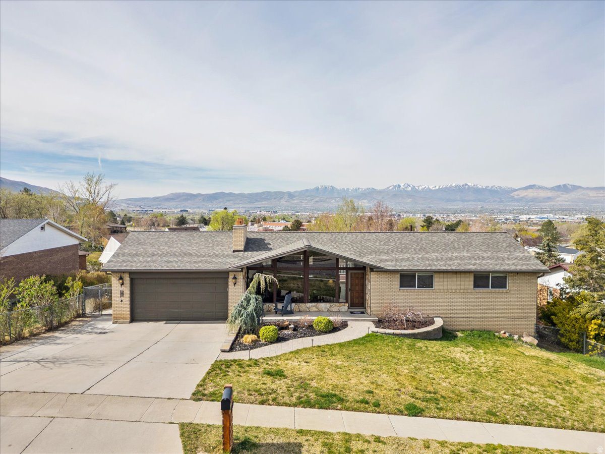 EASTRIDGE #1 - Residential