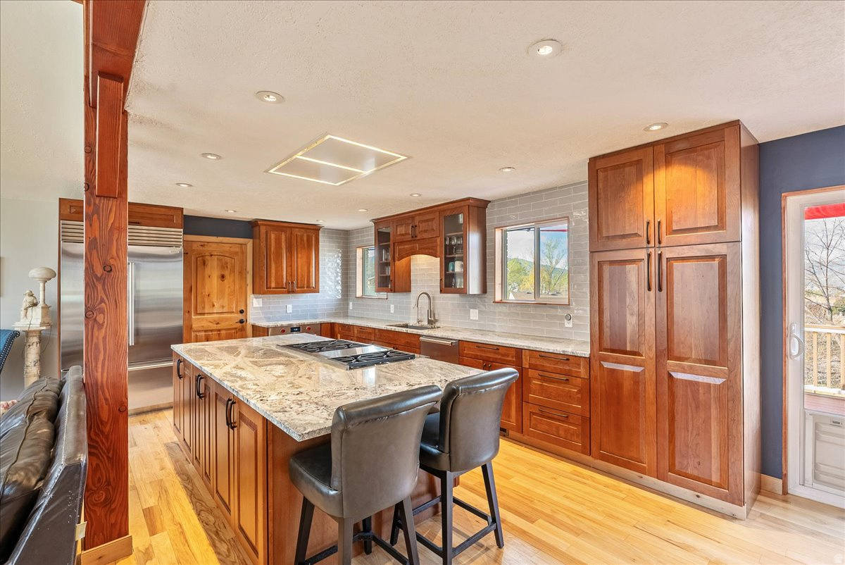 EASTRIDGE #1 - Residential
