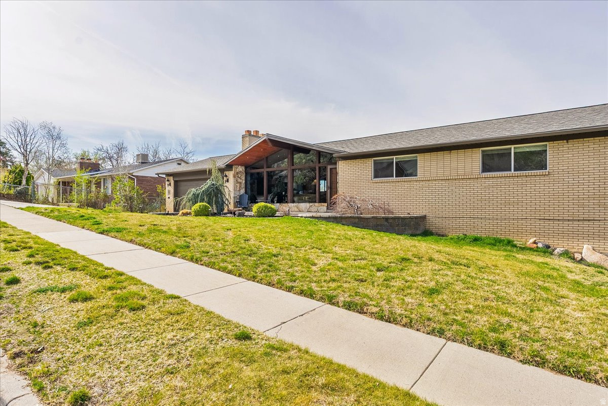 EASTRIDGE #1 - Residential