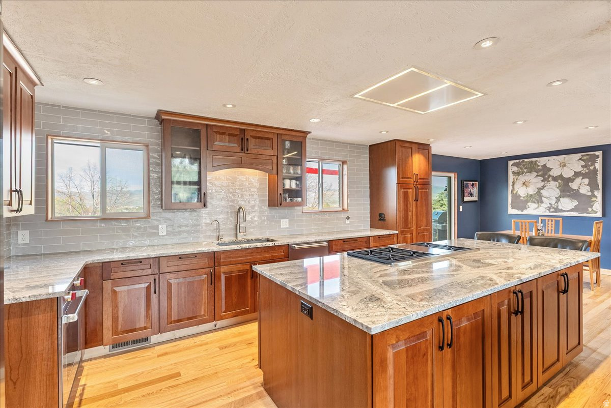 EASTRIDGE #1 - Residential