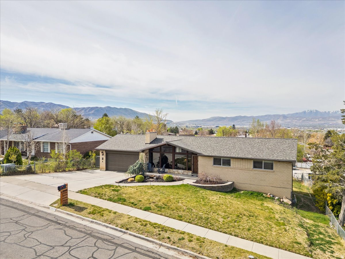 EASTRIDGE #1 - Residential